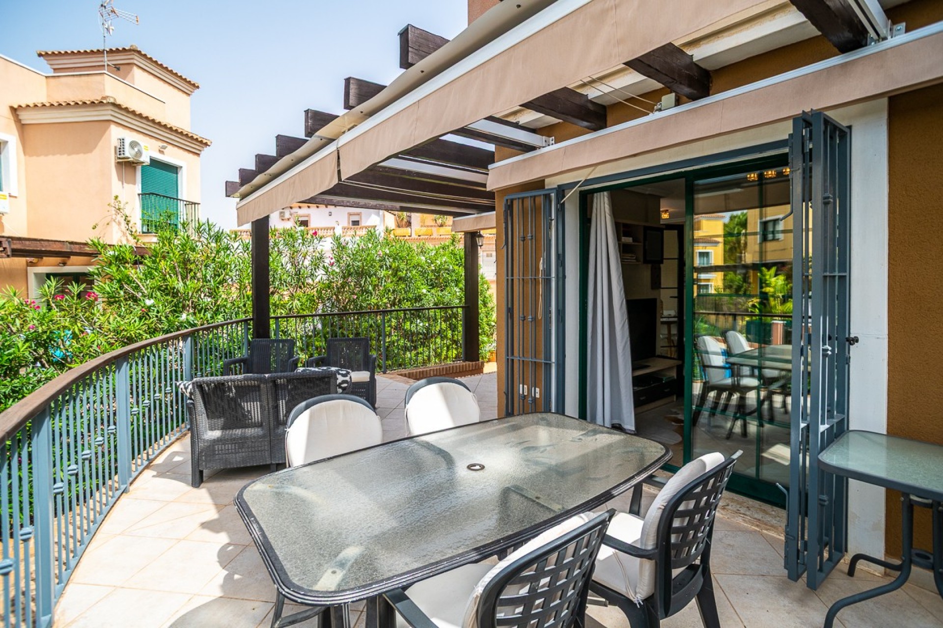 Reventa - Villa -
Torrevieja - Costa Blanca