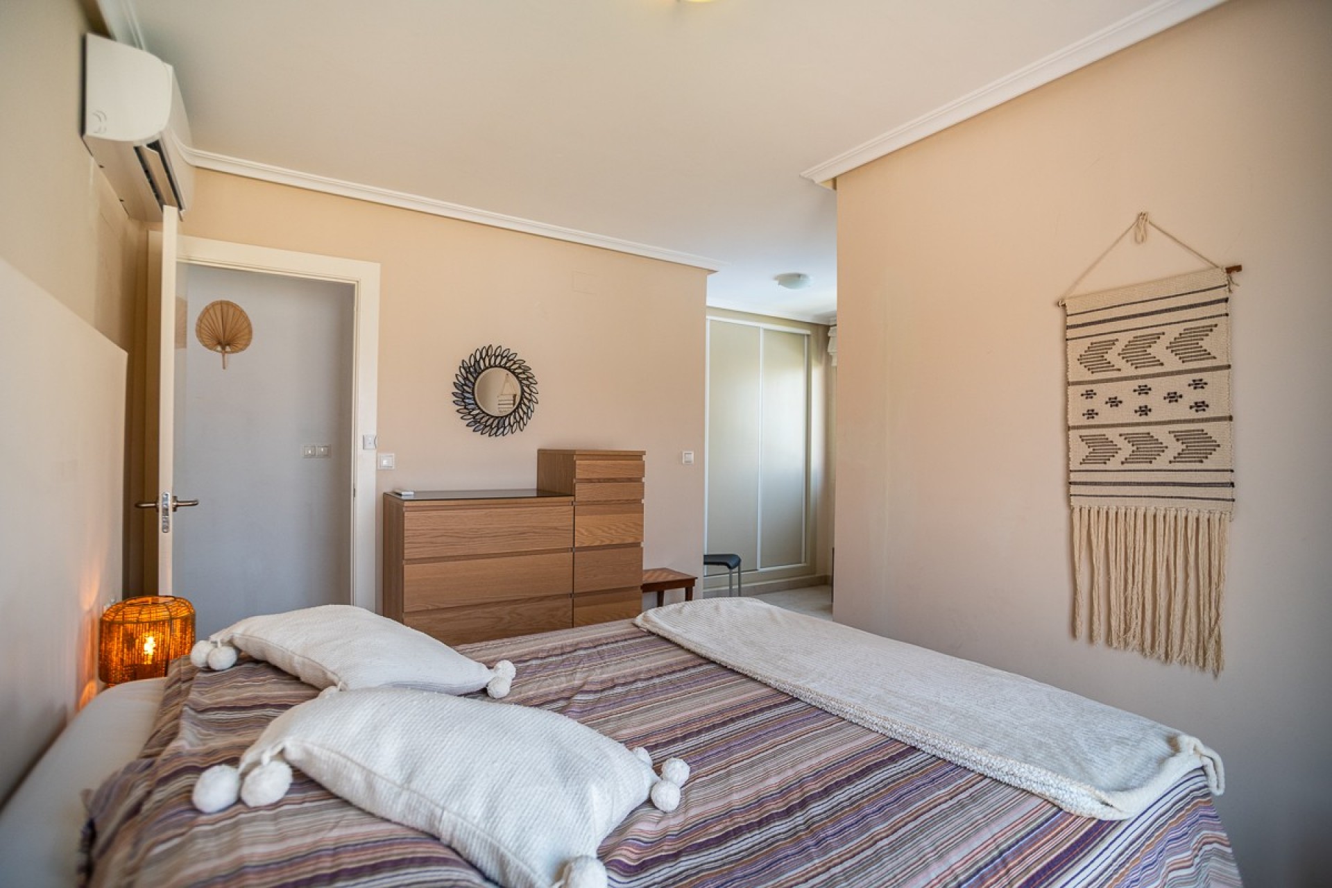 Reventa - Villa -
Torrevieja - Costa Blanca