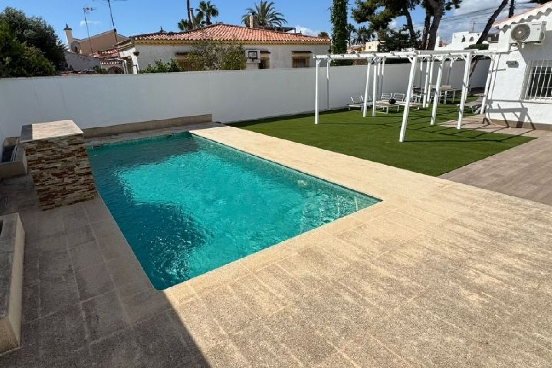 Reventa - Villa -
Torrevieja - Costa Blanca