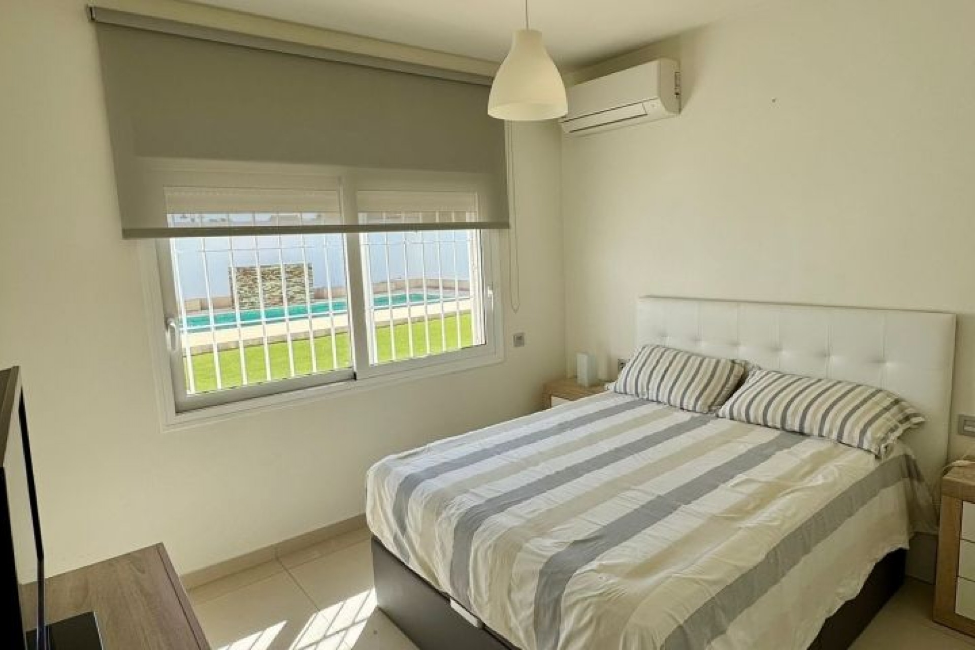 Reventa - Villa -
Torrevieja - Costa Blanca