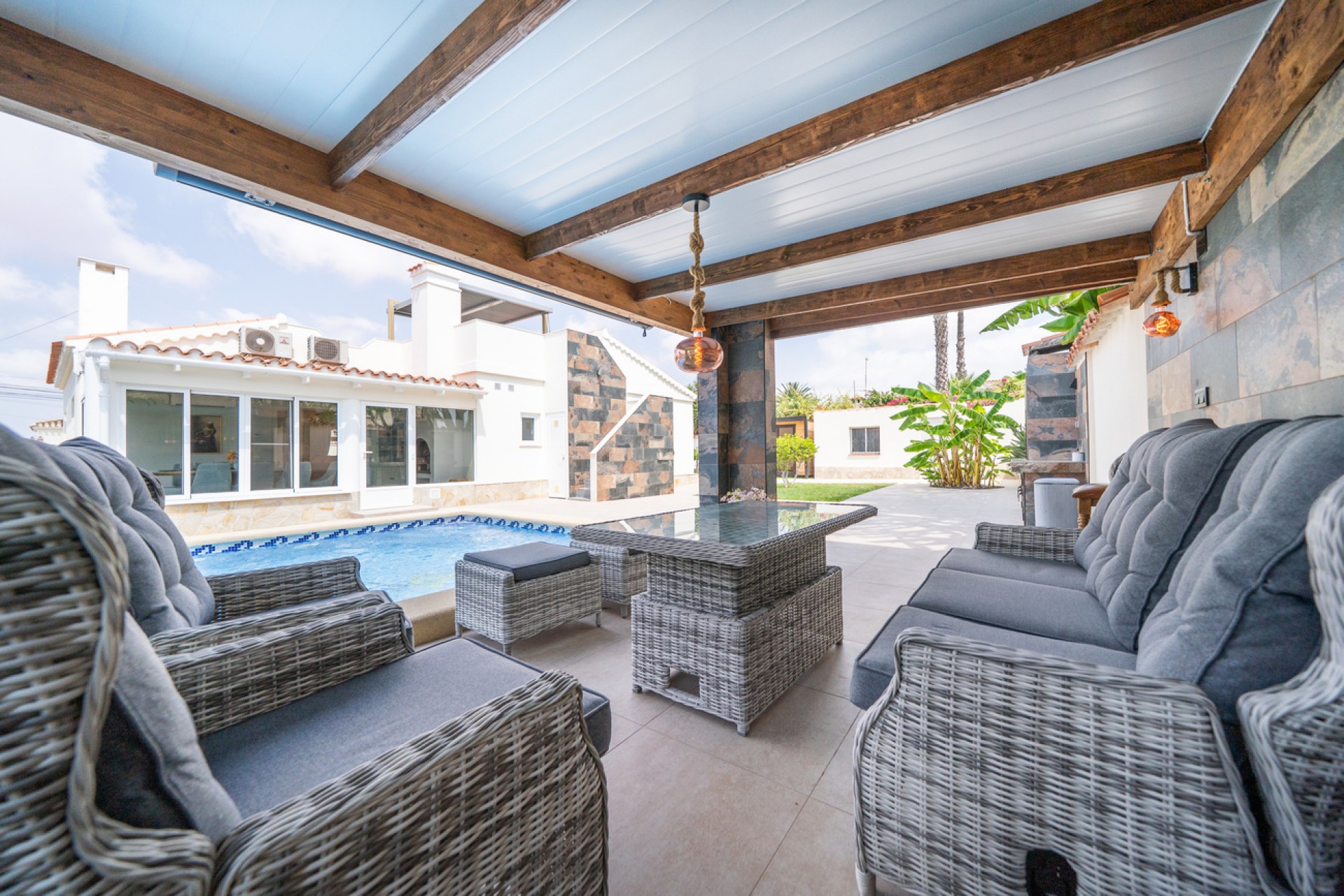 Reventa - Villa -
Torrevieja - Costa Blanca