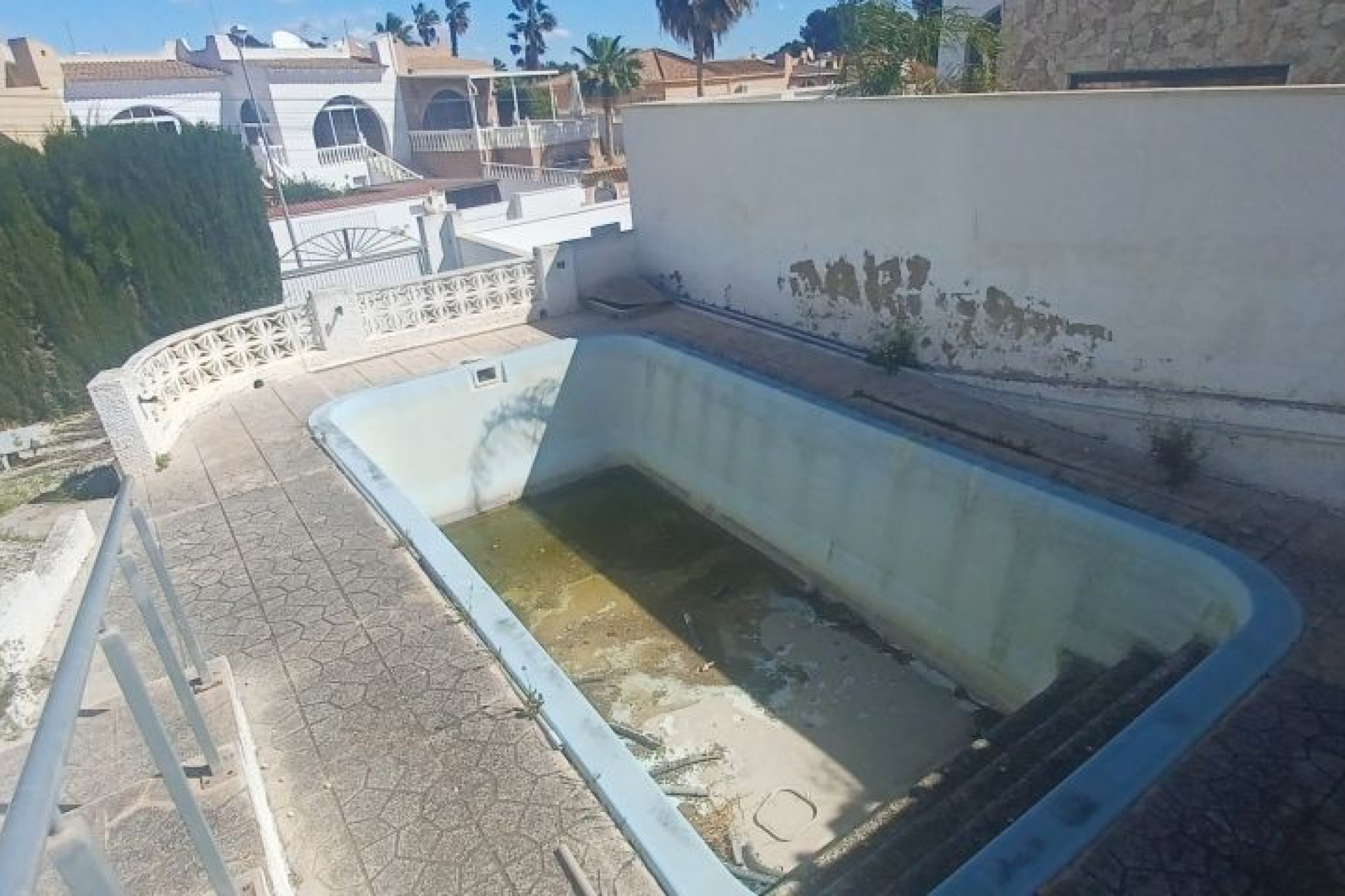 Reventa - Villa -
Torrevieja - Costa Blanca