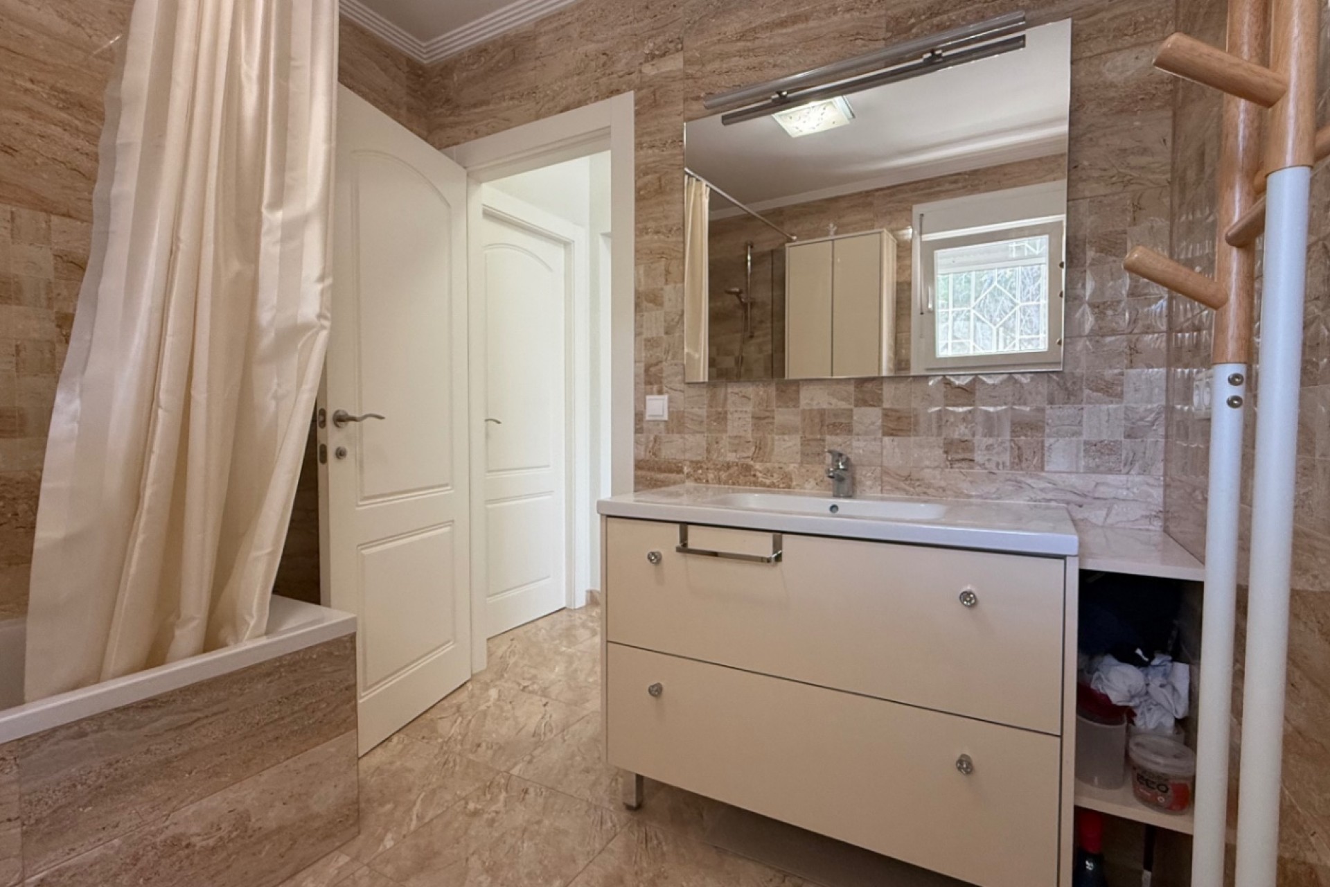 Reventa - Villa -
Torrevieja - Costa Blanca