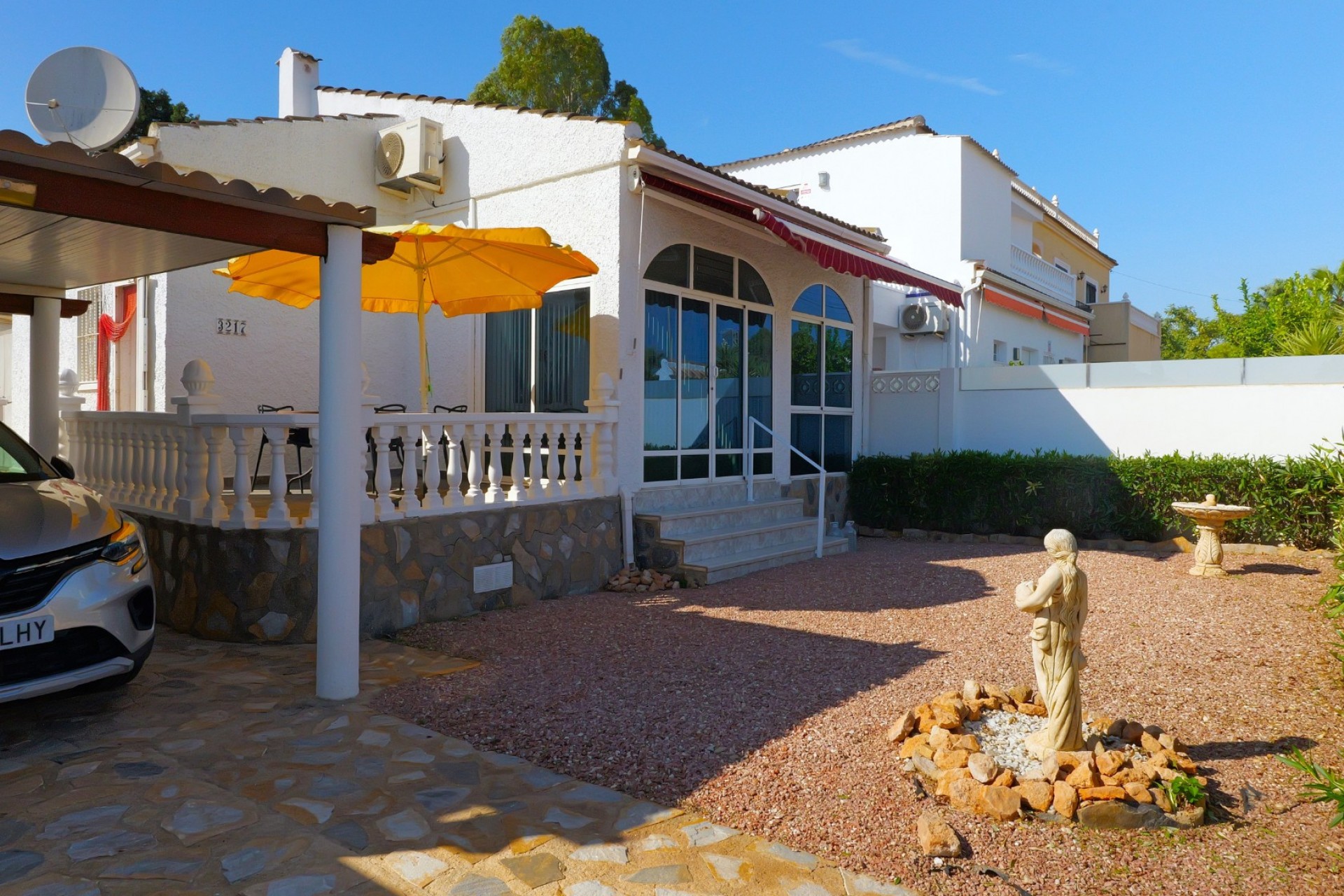 Reventa - Villa -
Torrevieja - Costa Blanca