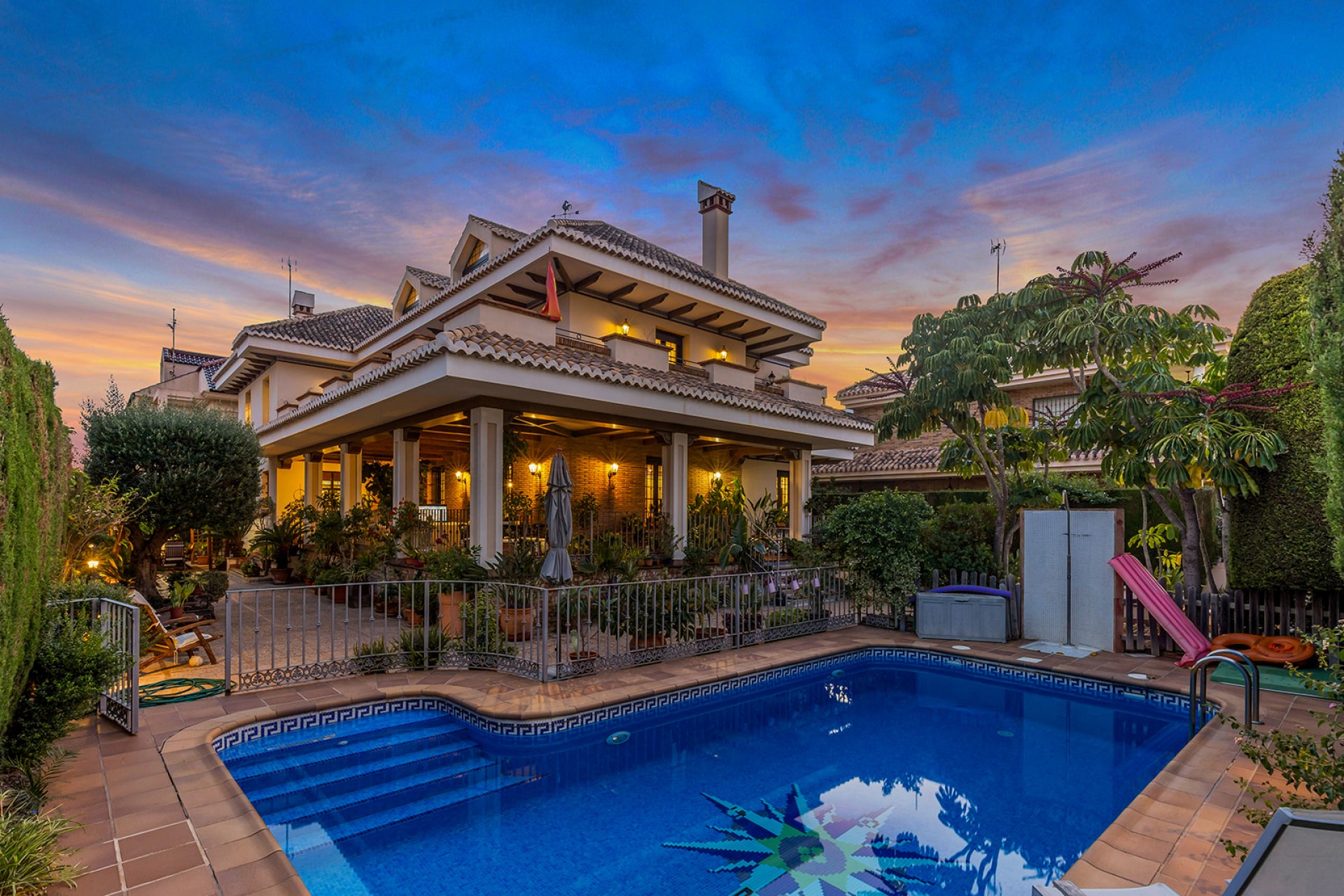 Reventa - Villa -
Torrevieja - Costa Blanca