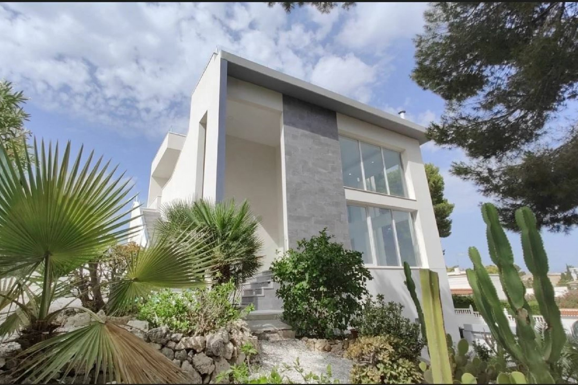 Reventa - Villa -
Torrevieja - Costa Blanca