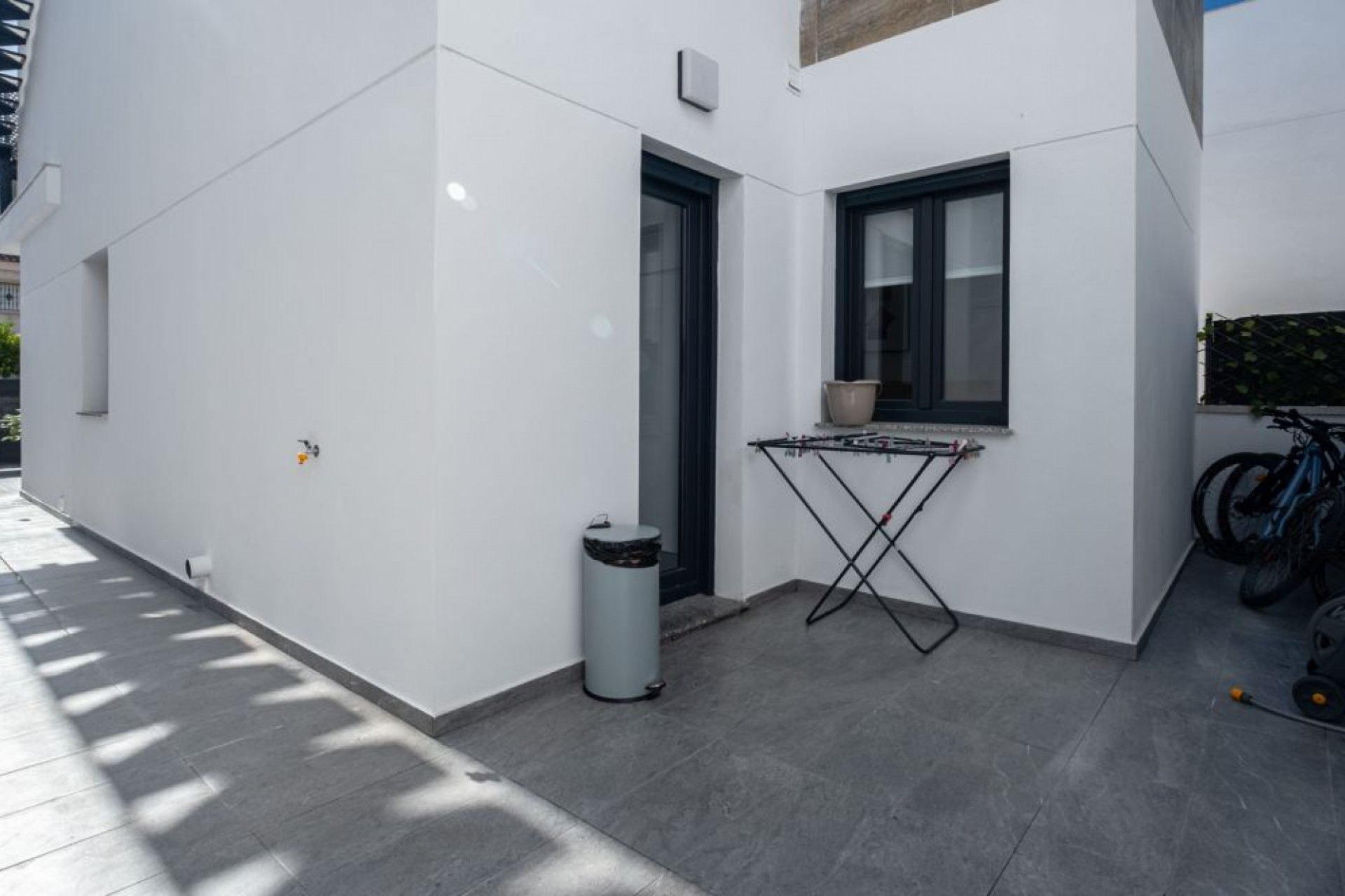 Reventa - Villa -
Torrevieja - Costa Blanca