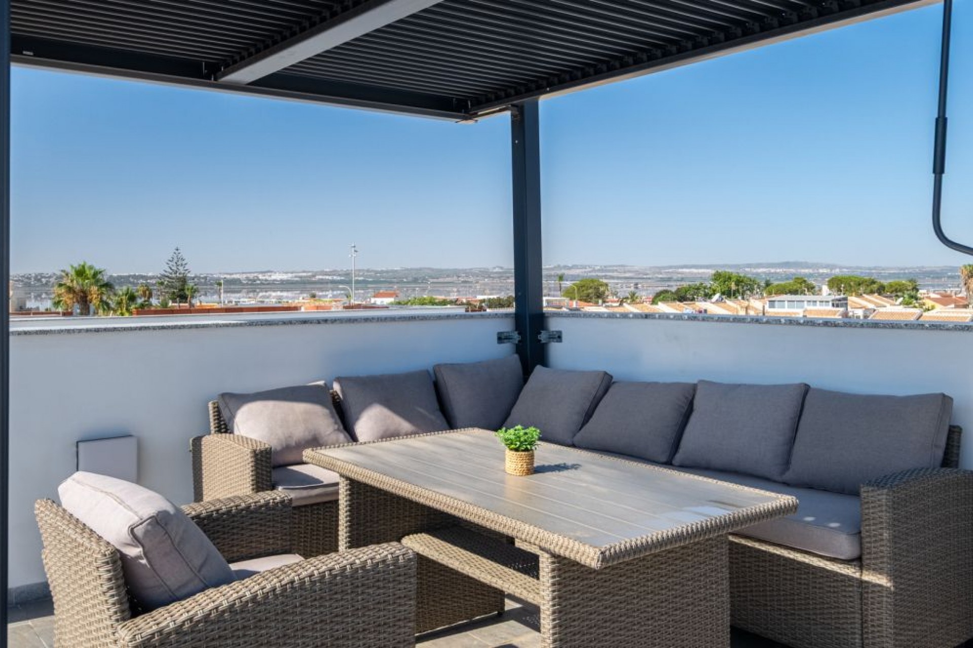 Reventa - Villa -
Torrevieja - Costa Blanca