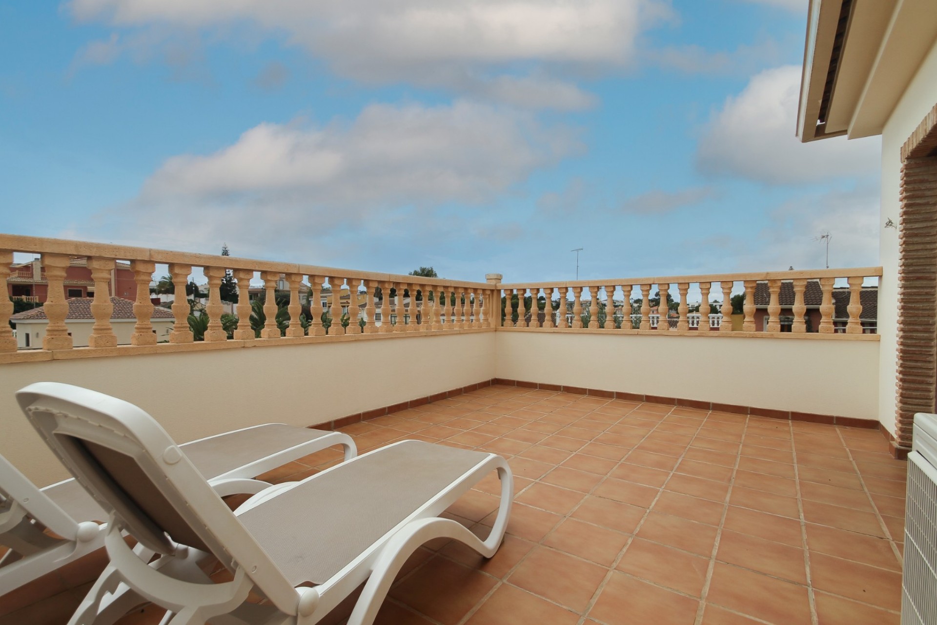 Reventa - Villa -
Torrevieja - Costa Blanca