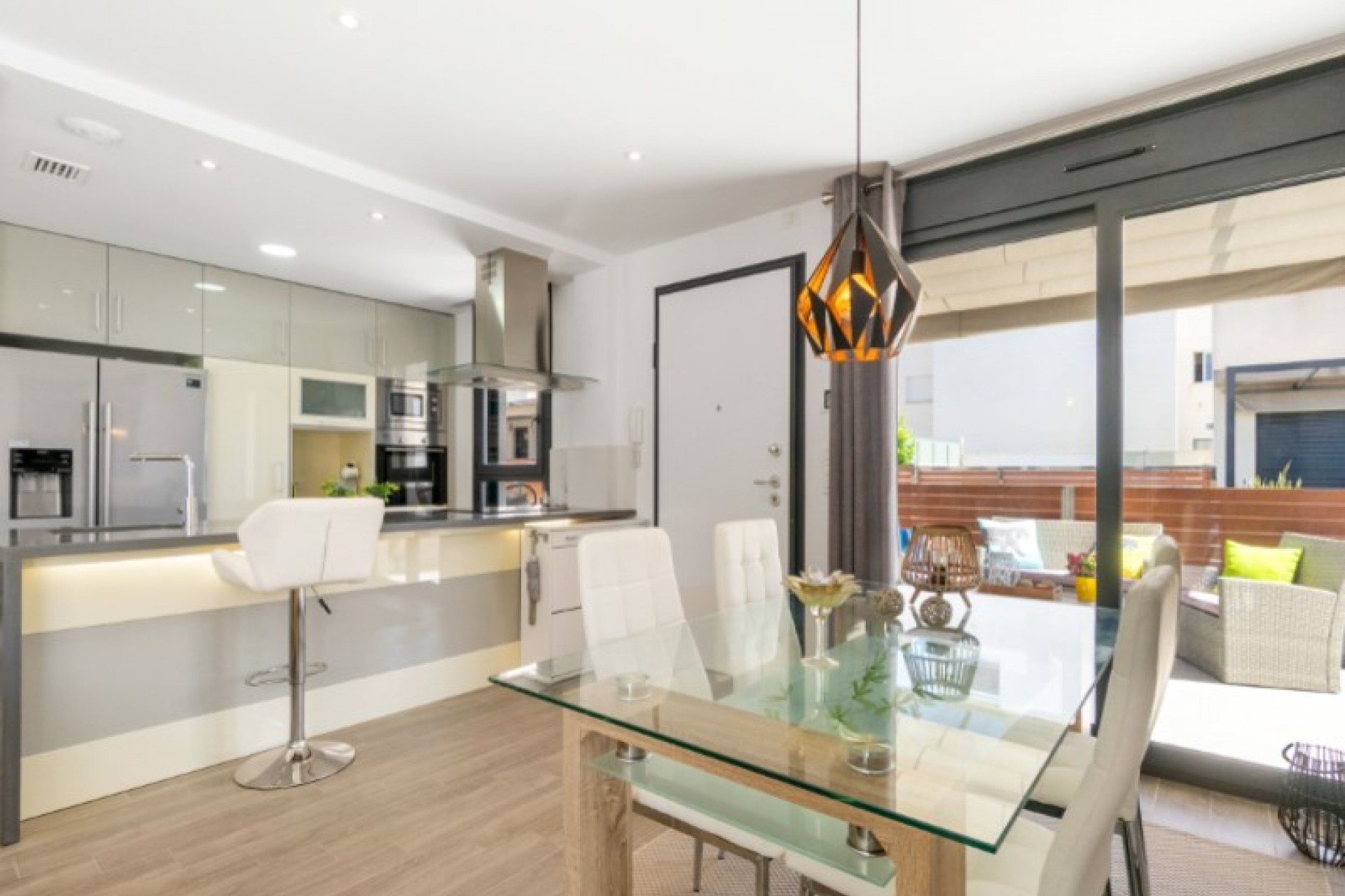 Reventa - Villa -
Torrevieja - Costa Blanca