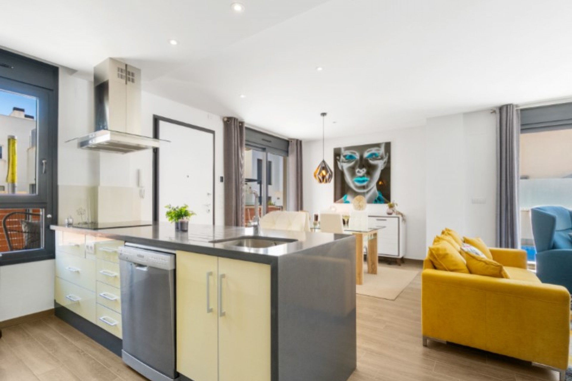 Reventa - Villa -
Torrevieja - Costa Blanca