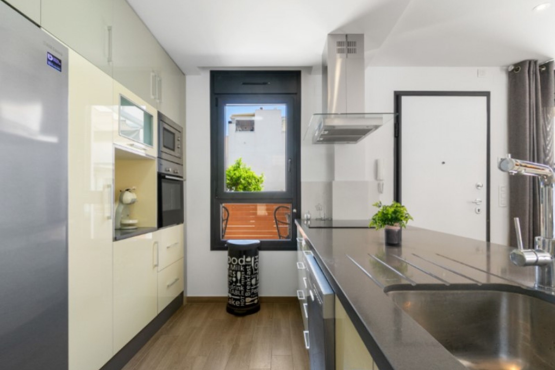 Reventa - Villa -
Torrevieja - Costa Blanca