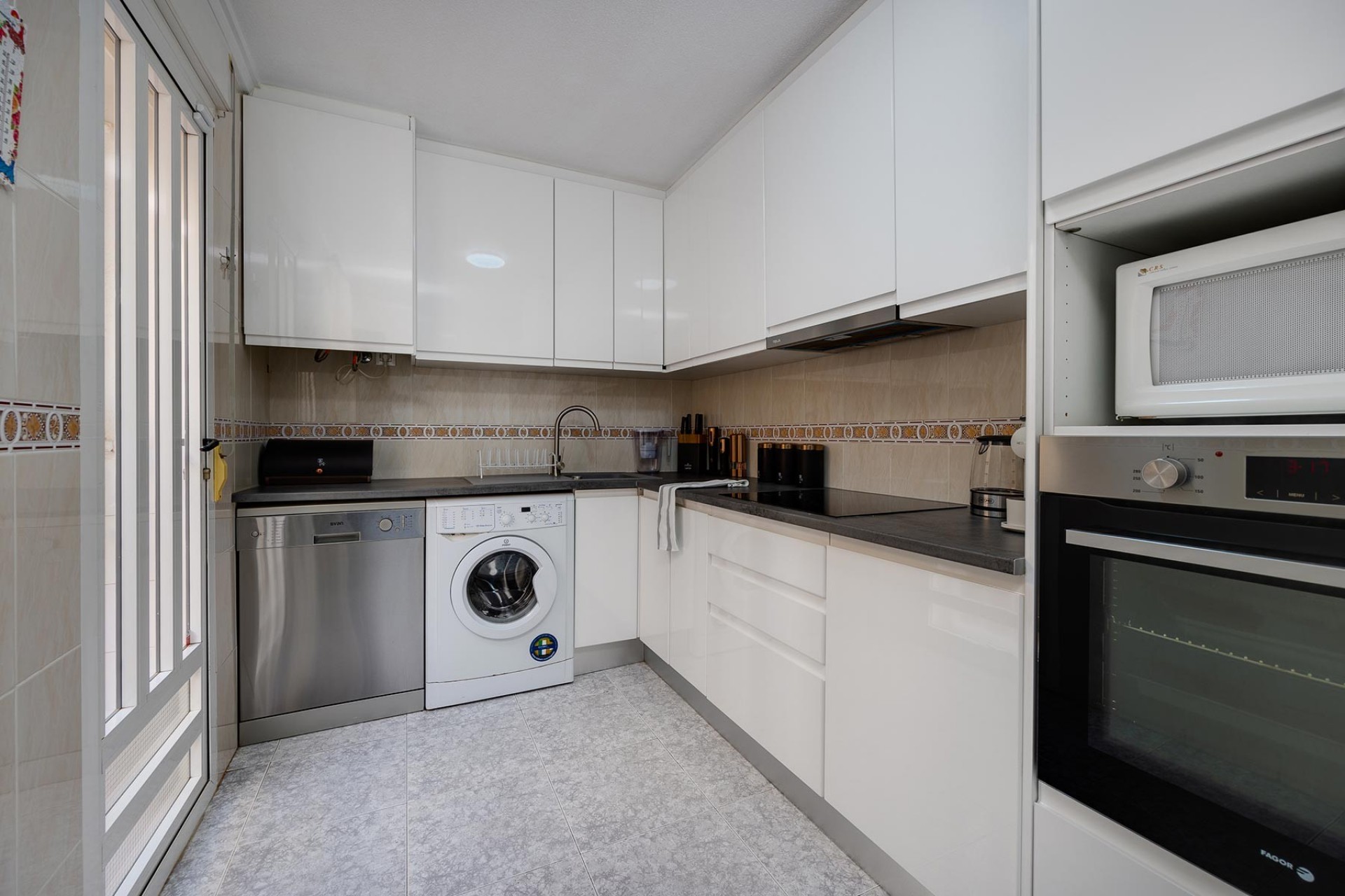 Reventa - Villa -
Torrevieja - Costa Blanca