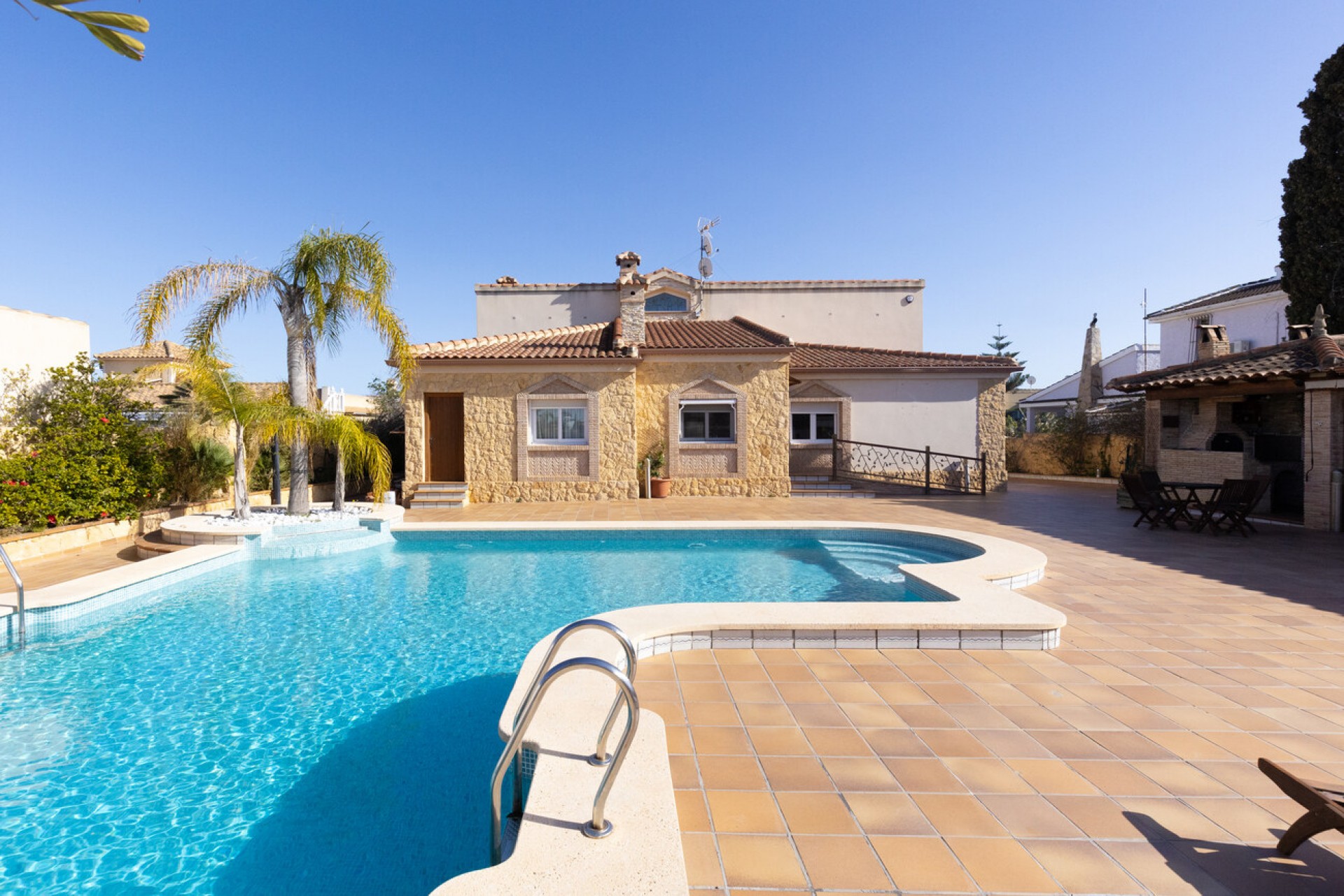 Reventa - Villa -
Torrevieja - Costa Blanca