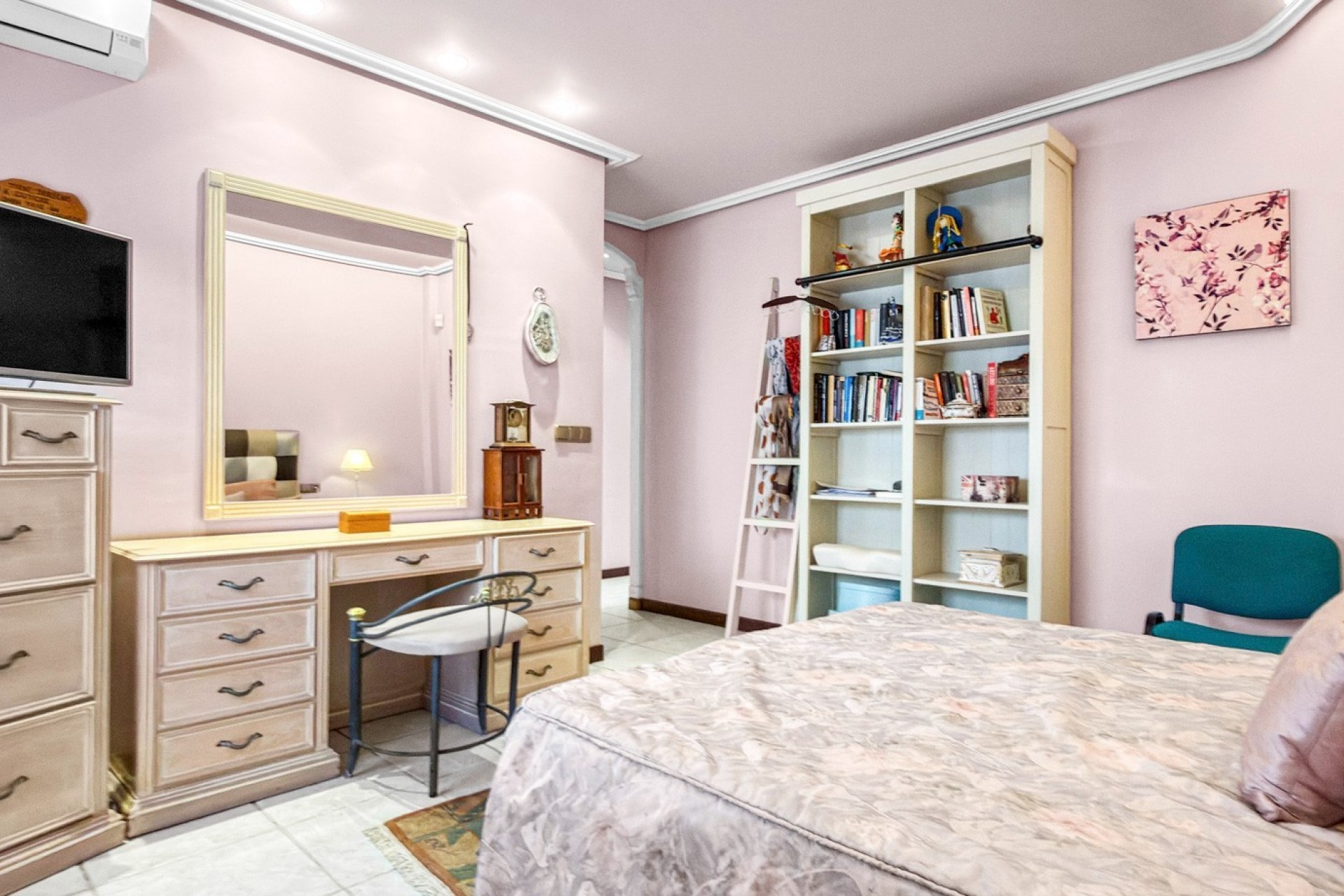 Reventa - Villa -
Torrevieja - Costa Blanca