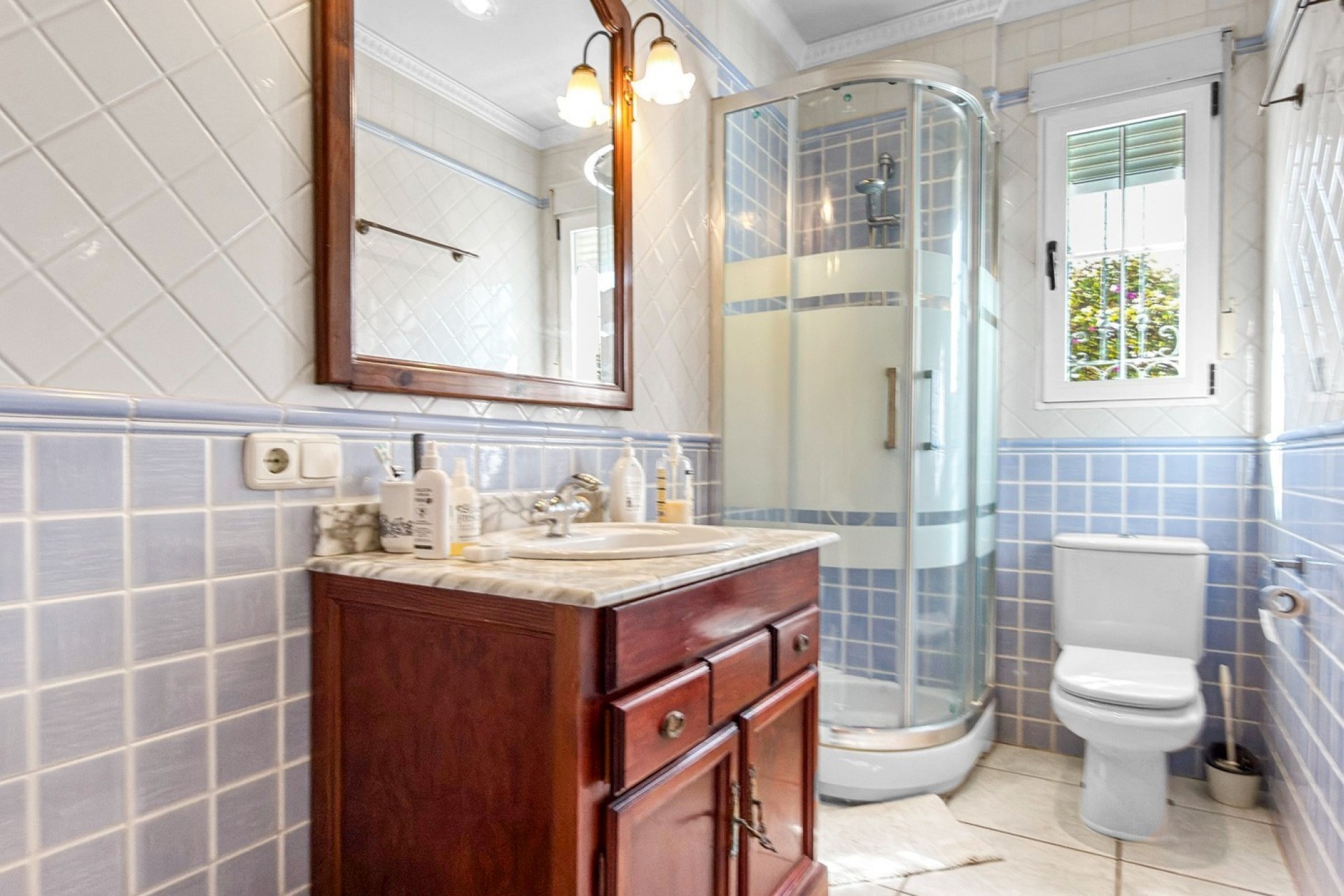 Reventa - Villa -
Torrevieja - Costa Blanca