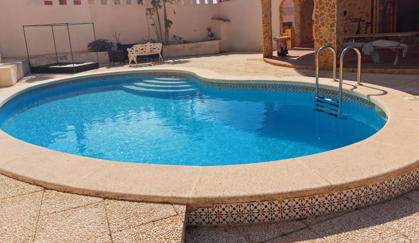 Reventa - Villa -
Torrevieja - Costa Blanca