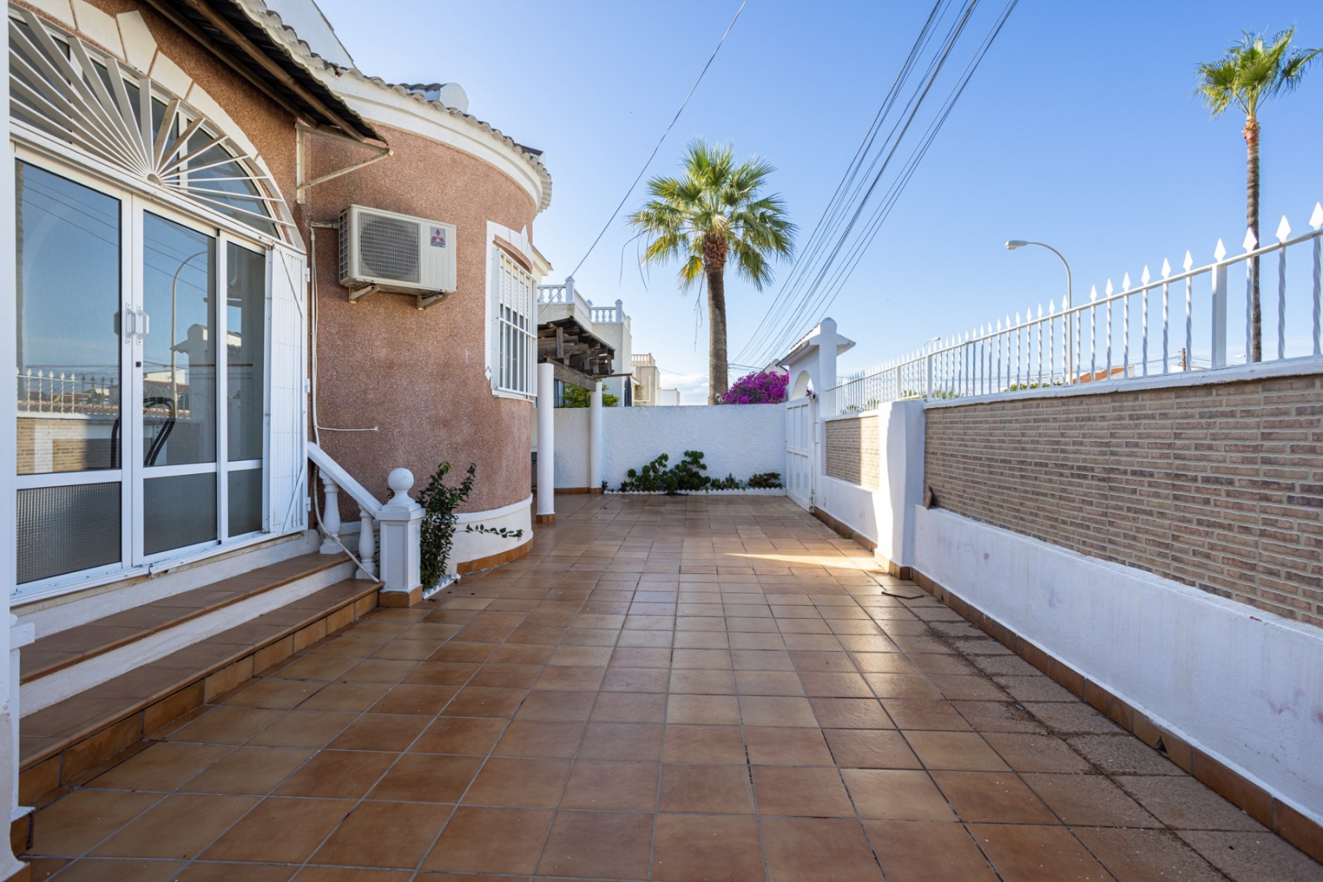 Reventa - Villa -
Torrevieja - Costa Blanca