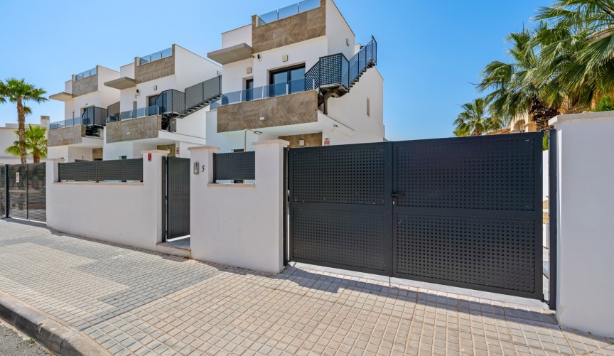 Reventa - Villa -
Torrevieja - Costa Blanca