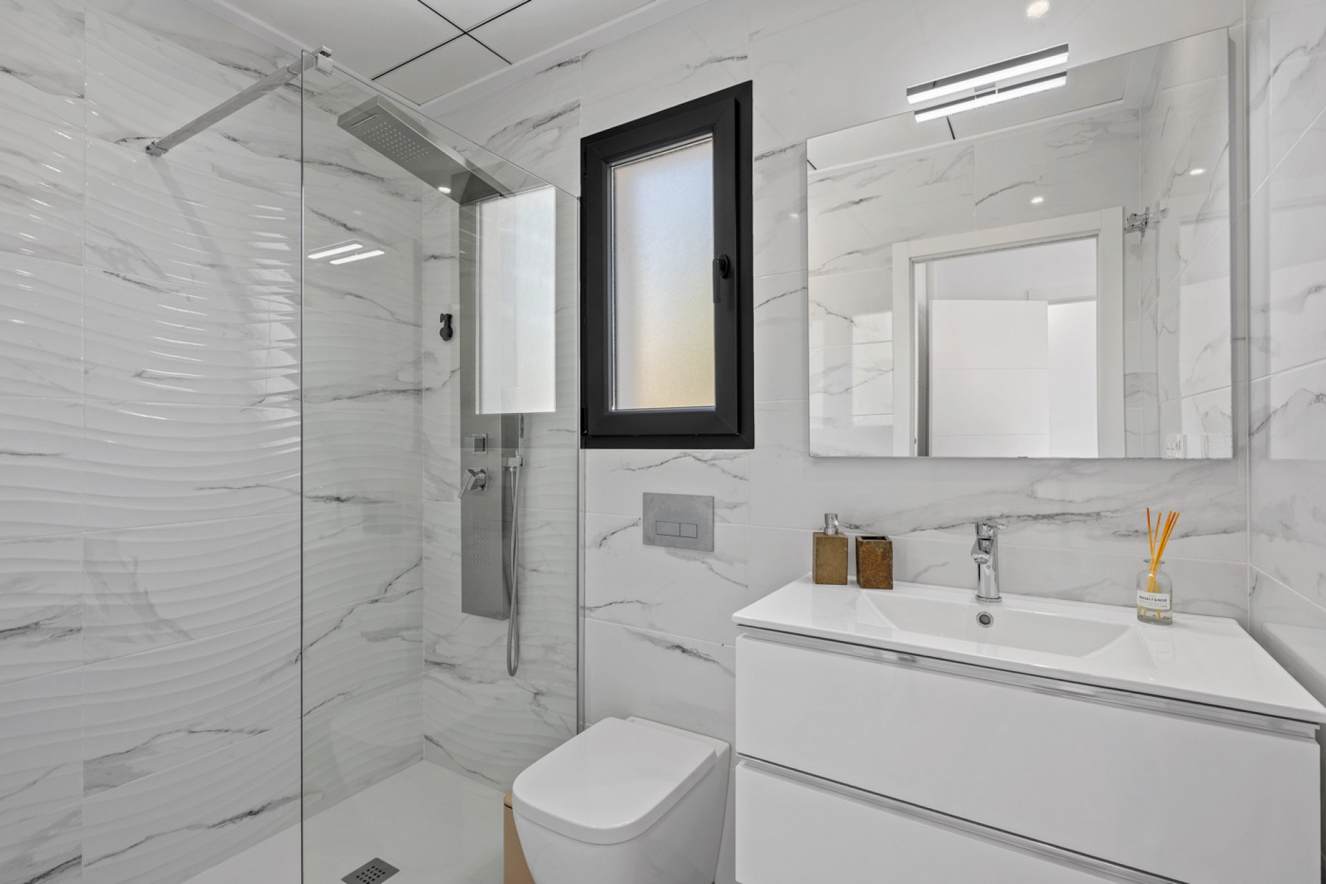 Reventa - Villa -
Torrevieja - Costa Blanca