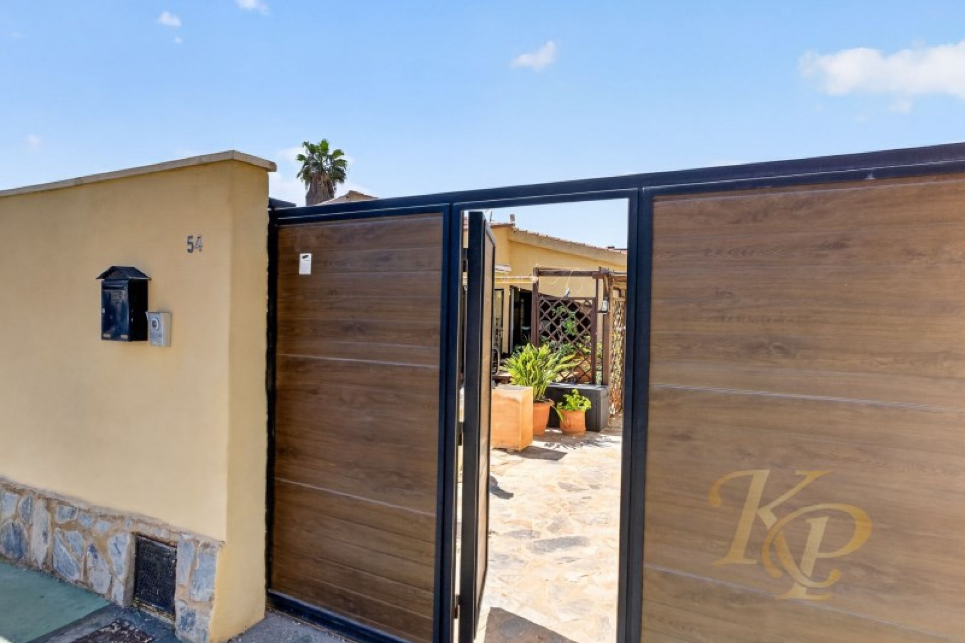 Reventa - Villa -
Torrevieja - Costa Blanca