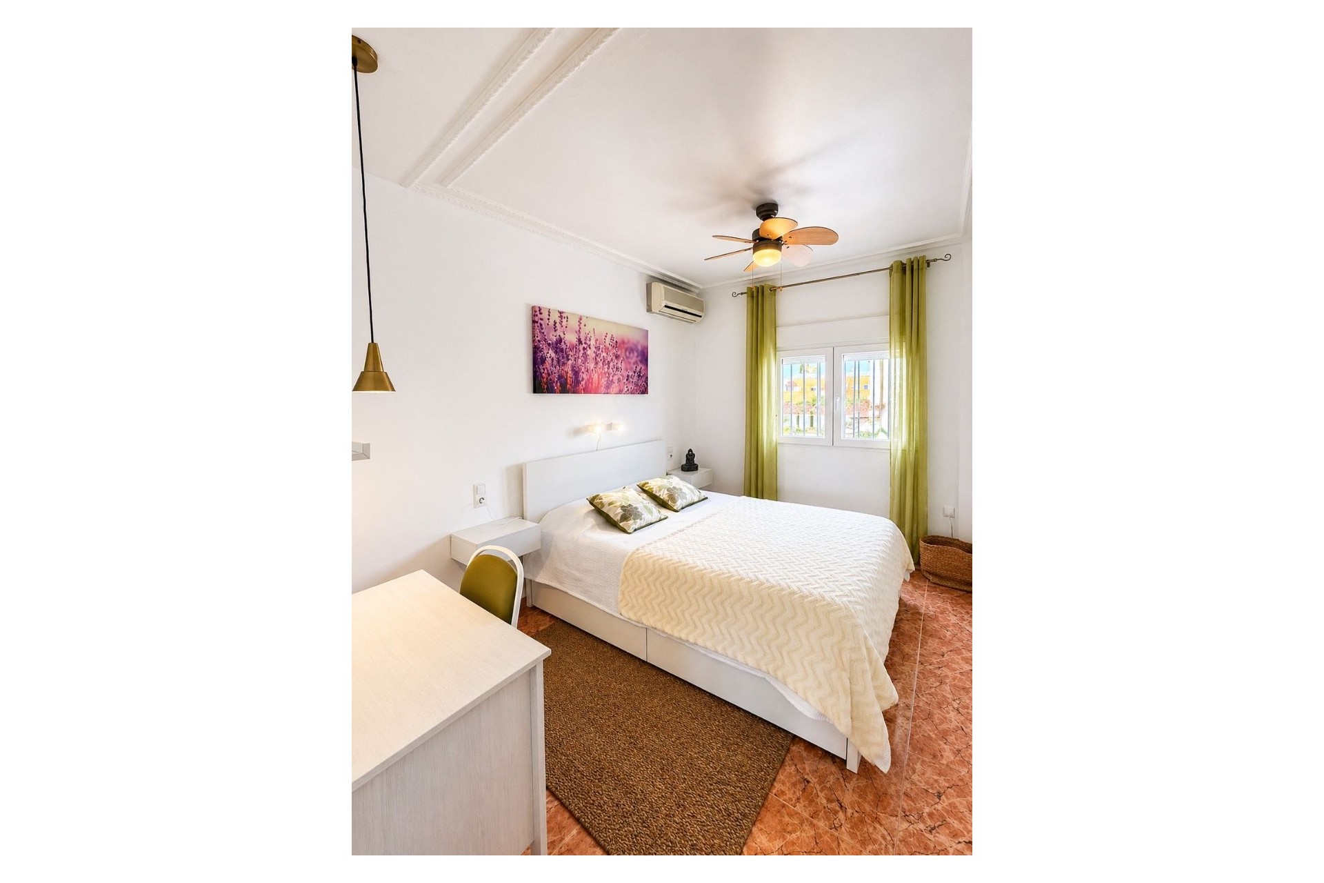 Reventa - Villa -
Torrevieja - Costa Blanca