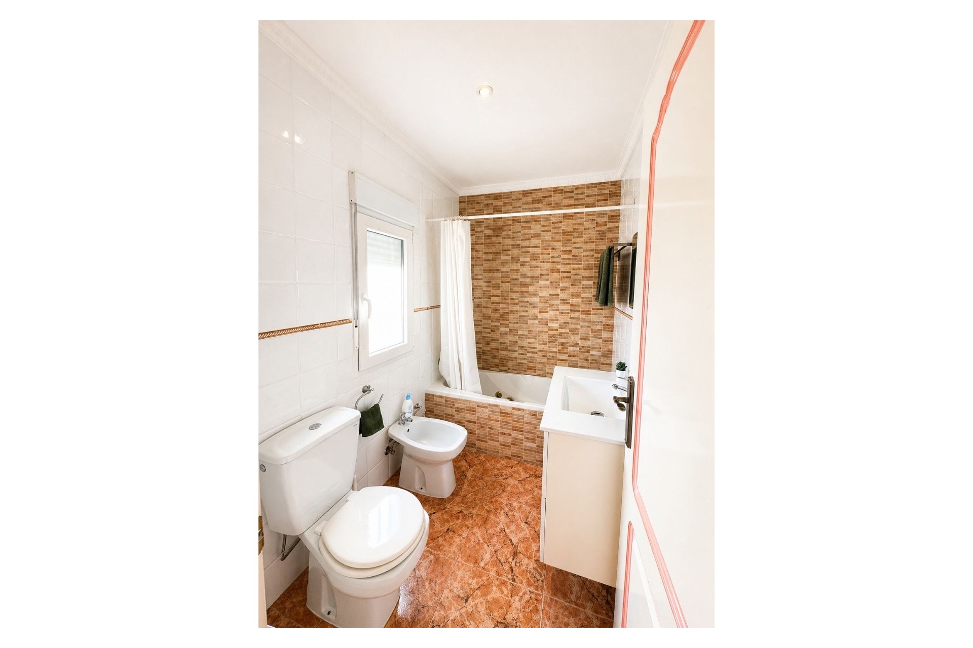 Reventa - Villa -
Torrevieja - Costa Blanca