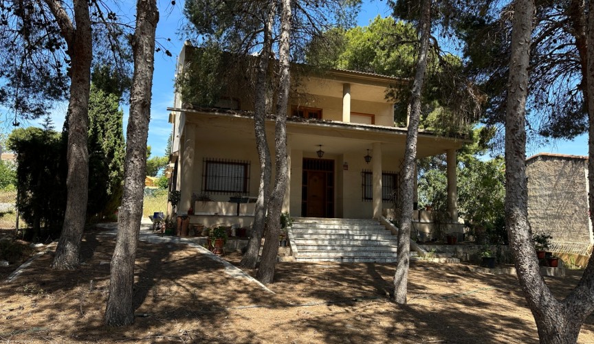 Reventa - Villa -
Torrevieja - Costa Blanca