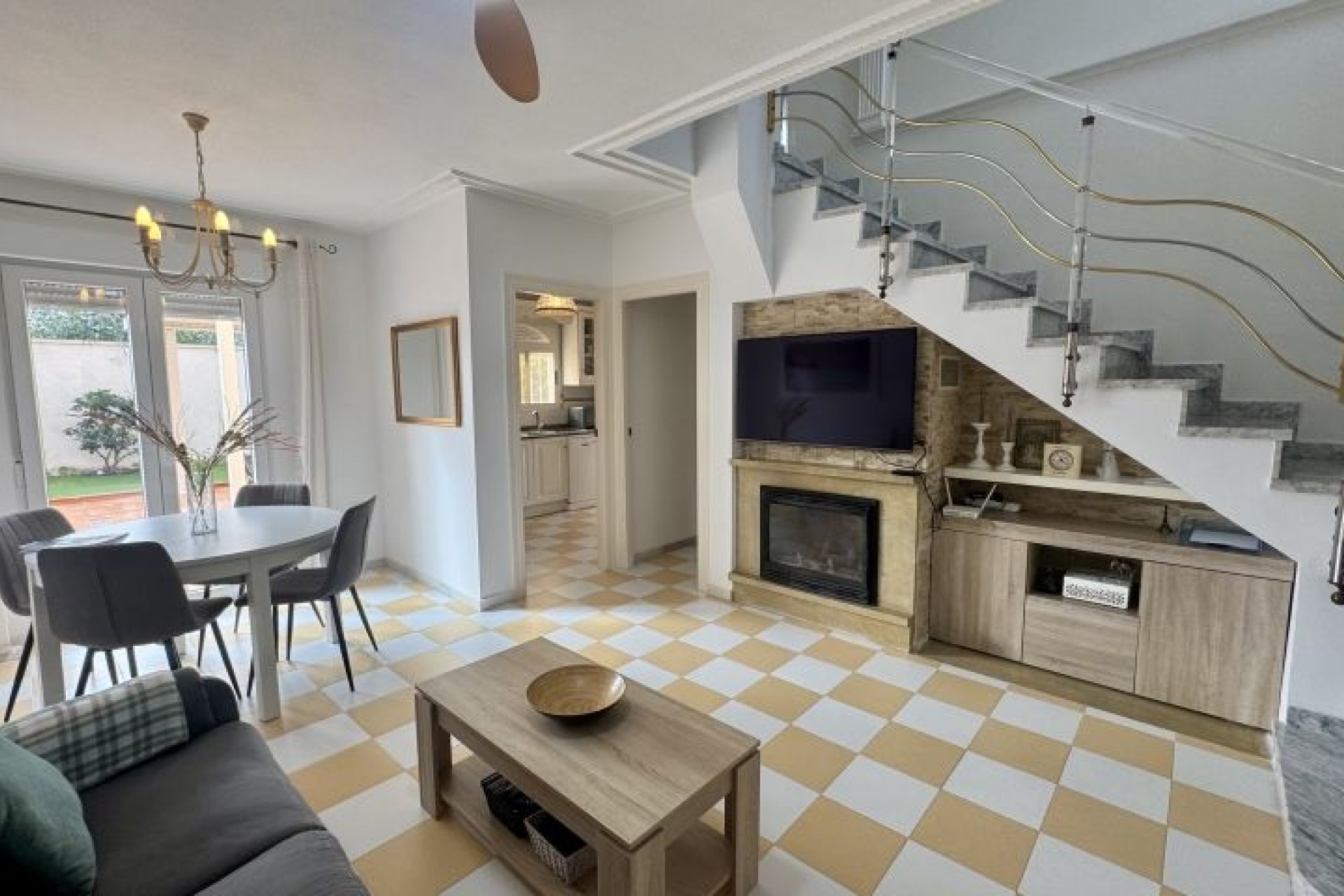 Reventa - Villa -
Torrevieja - Costa Blanca