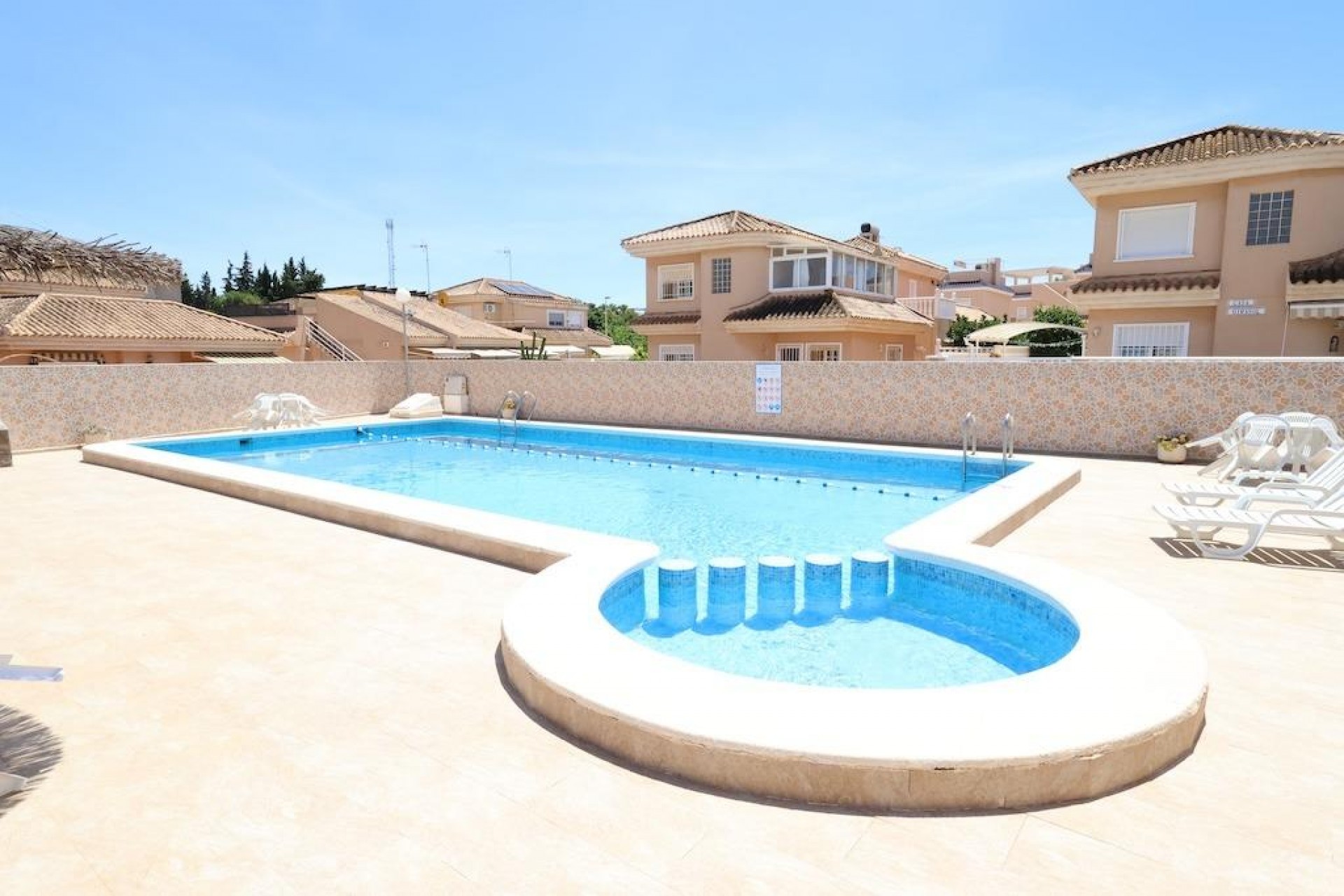 Reventa - Villa -
Torrevieja - Costa Blanca