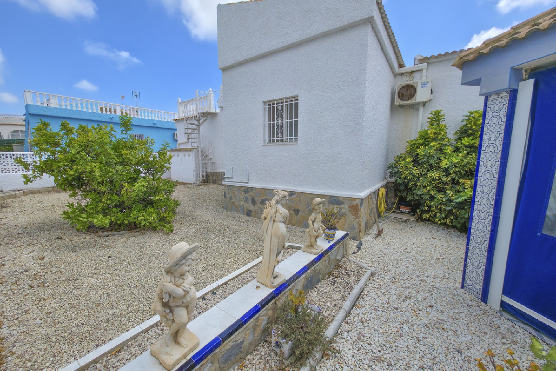 Reventa - Villa -
Torrevieja - Costa Blanca