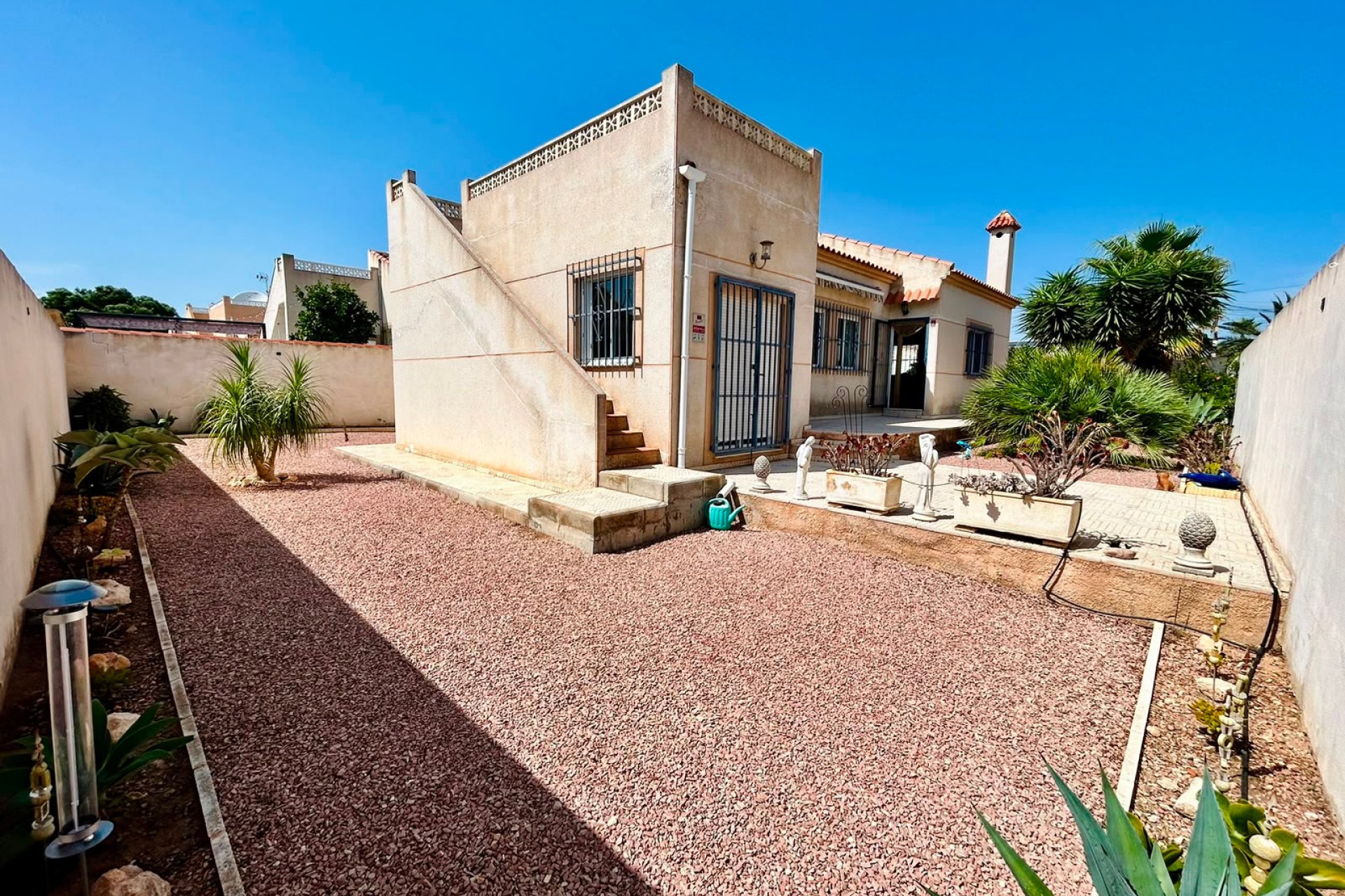 Reventa - Villa -
Torrevieja - Costa Blanca
