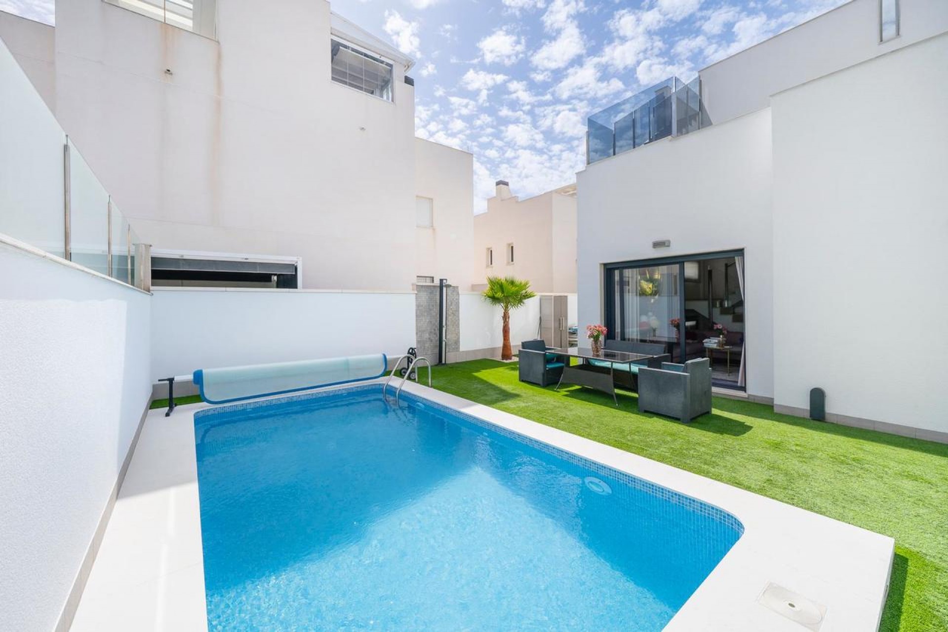 Reventa - Villa -
Torrevieja - Costa Blanca