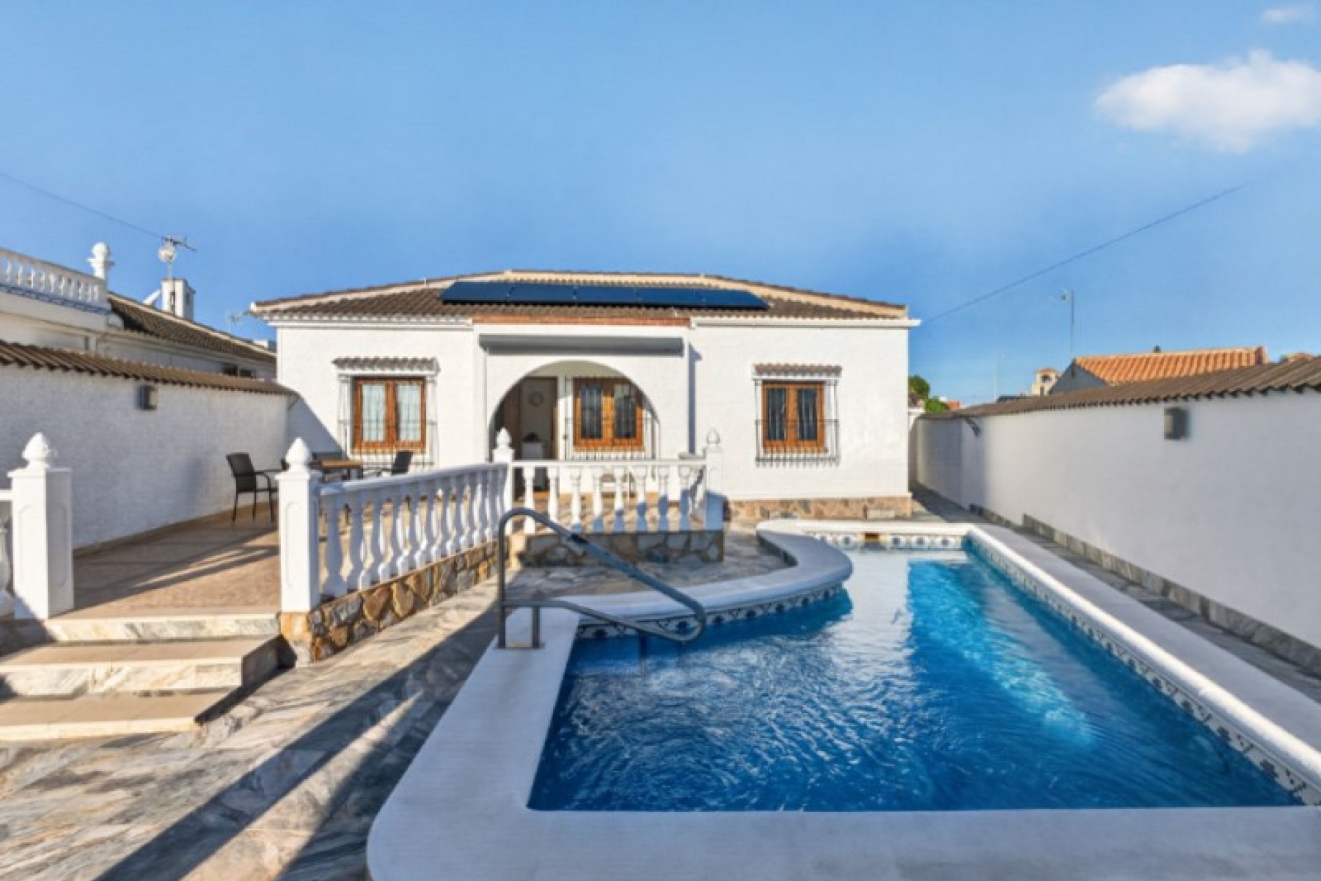 Reventa - Villa -
Torrevieja - Costa Blanca