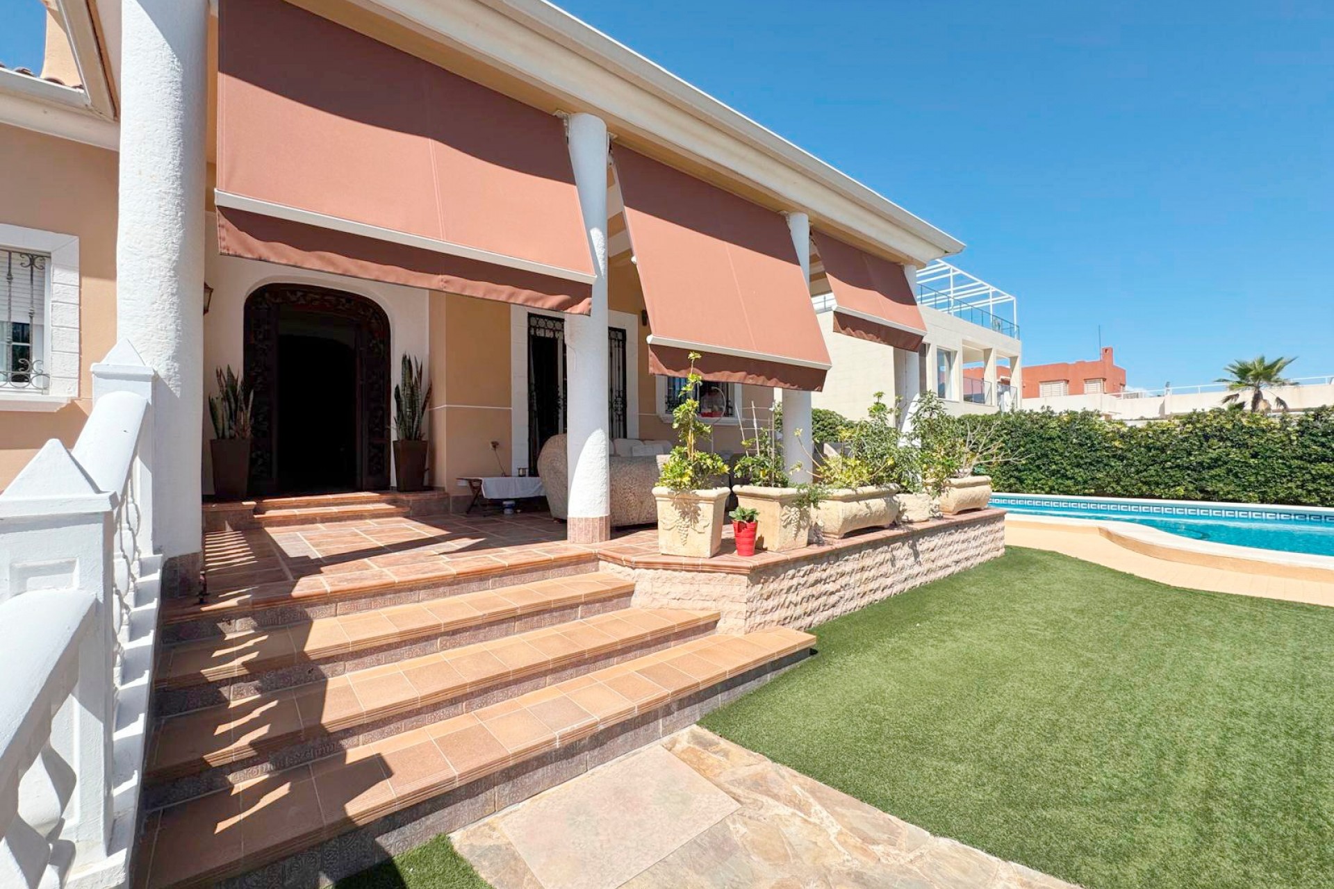Reventa - Villa -
Torrevieja - Costa Blanca
