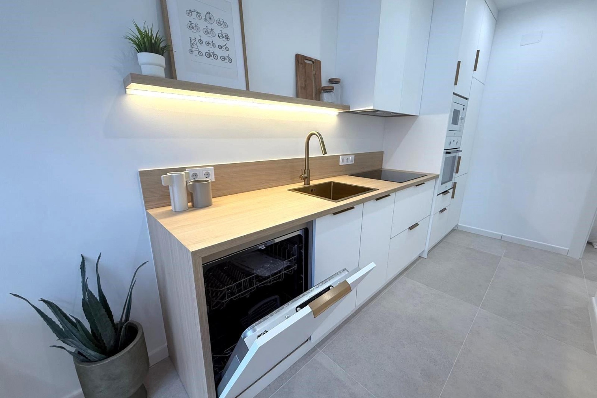 Reventa - Villa -
Torrevieja - El Chaparral