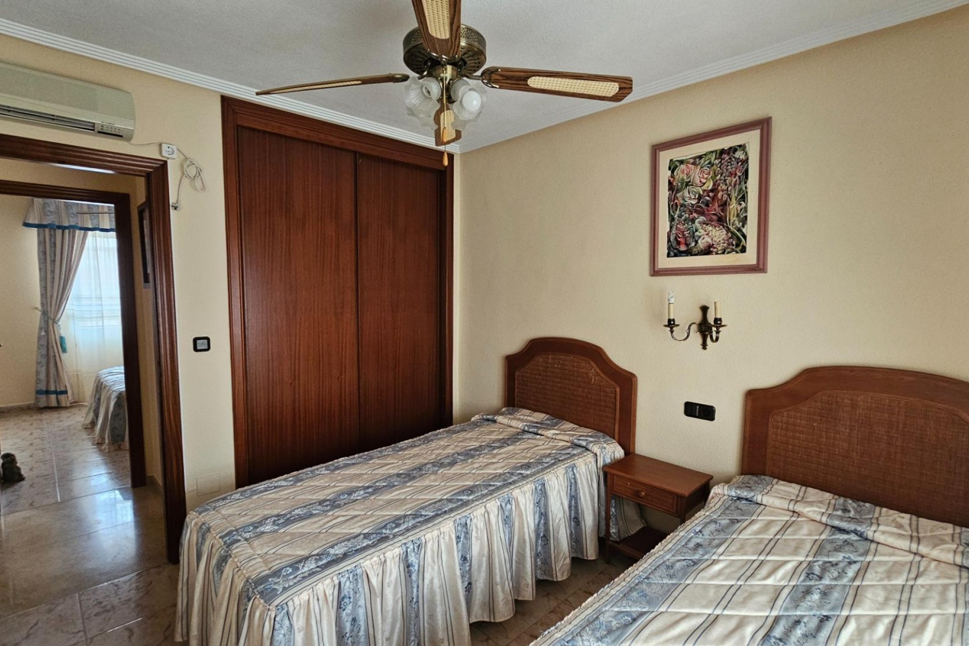 Reventa - Villa -
Torrevieja - El Chaparral