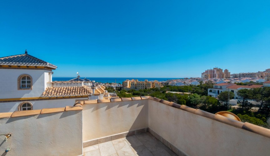 Reventa - Villa -
Torrevieja - La Mata