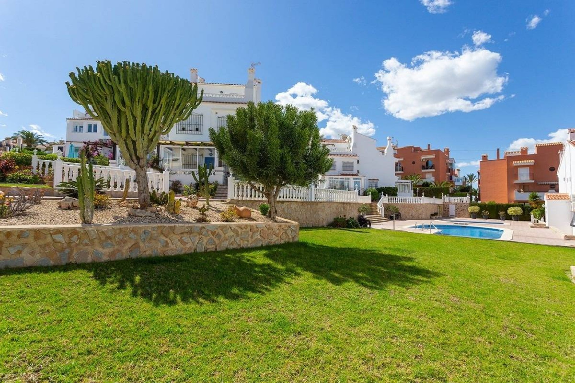 Reventa - Villa -
Torrevieja - La Mata