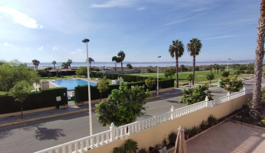 Reventa - Villa -
Torrevieja - La Siesta - El Salado - Torreta