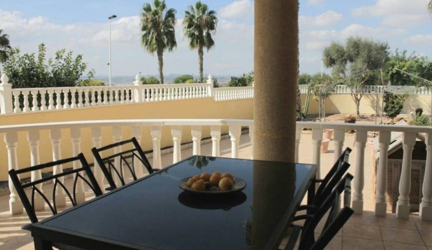 Reventa - Villa -
Torrevieja - La Siesta - El Salado - Torreta