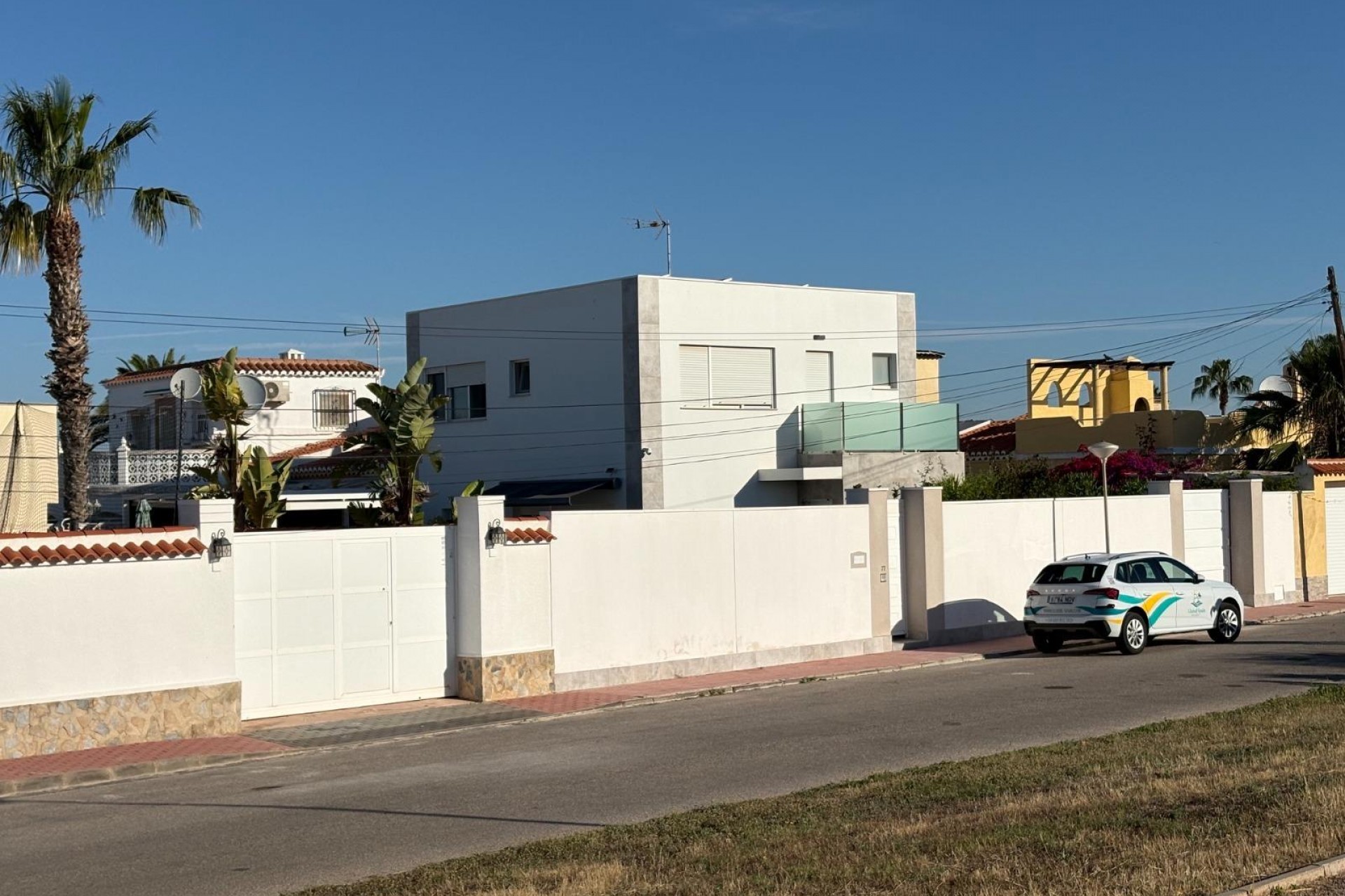 Reventa - Villa -
Torrevieja - La Siesta - El Salado - Torreta