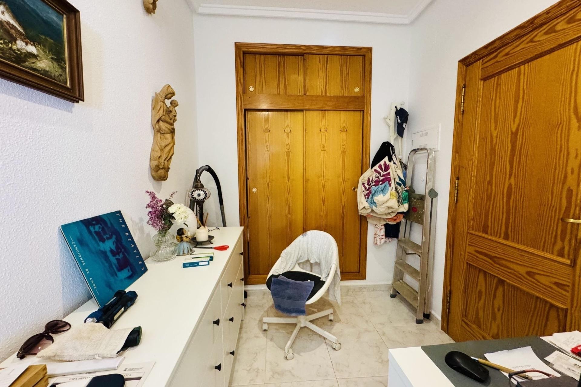 Reventa - Villa -
Torrevieja - La Siesta - El Salado - Torreta
