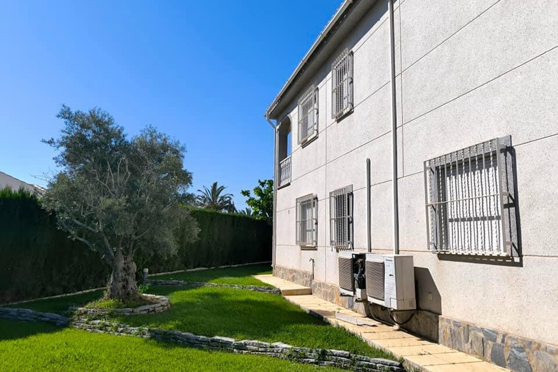 Reventa - Villa -
Torrevieja - La Siesta