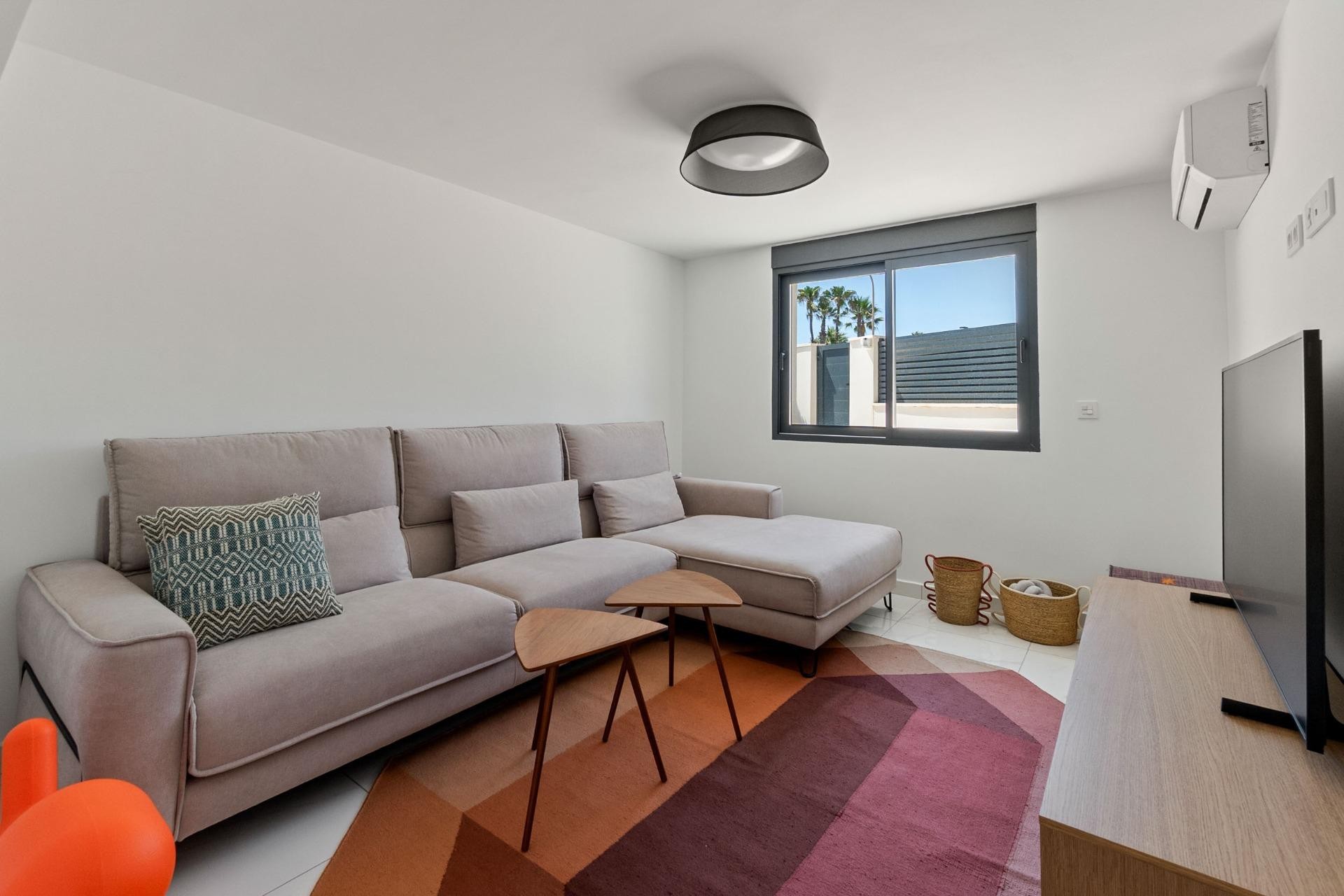Reventa - Villa -
Torrevieja - La Veleta