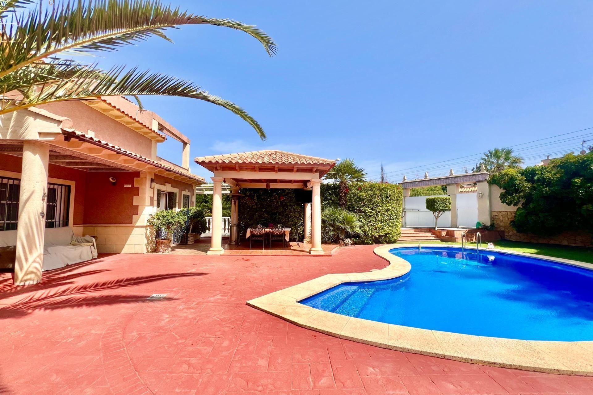 Reventa - Villa -
Torrevieja - Los Balcones - Los Altos del Edén