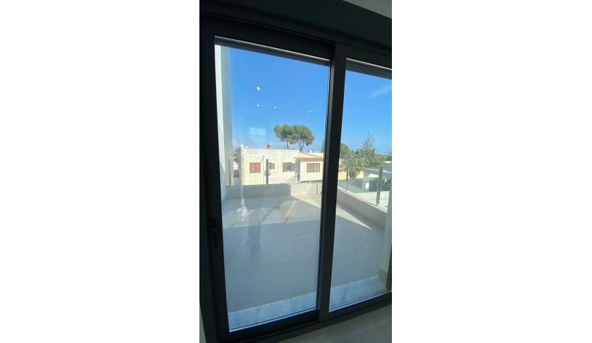 Reventa - Villa -
Torrevieja - Los Balcones