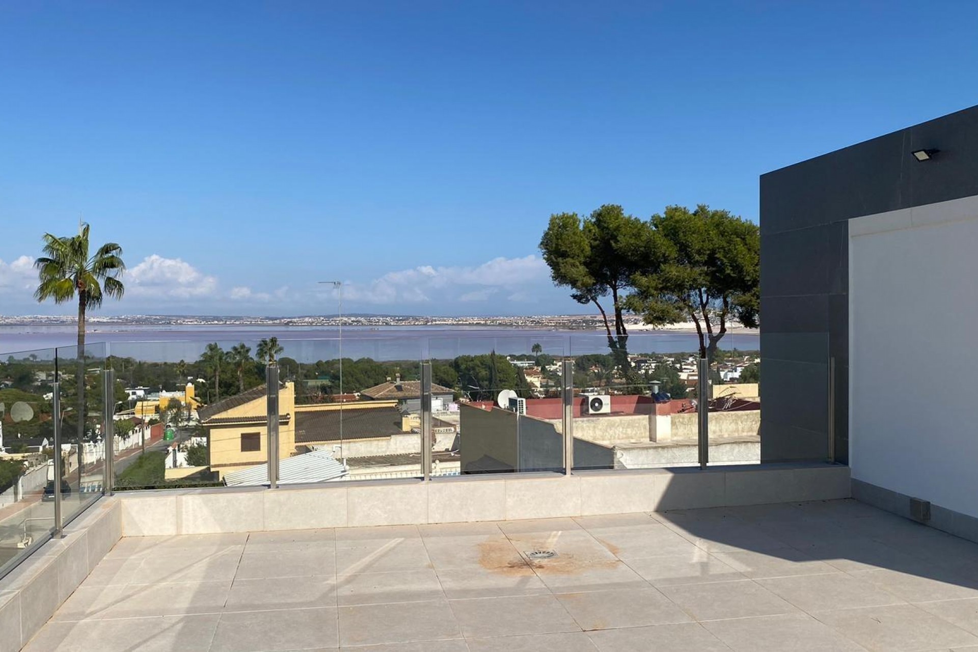 Reventa - Villa -
Torrevieja - Los Balcones