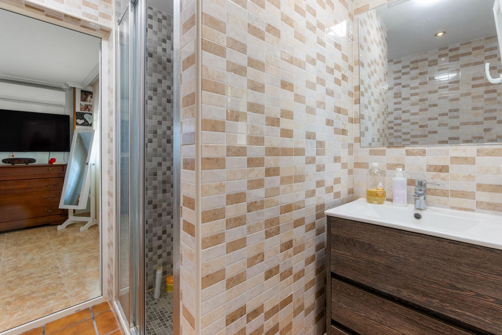 Reventa - Villa -
Torrevieja - Los Balcones