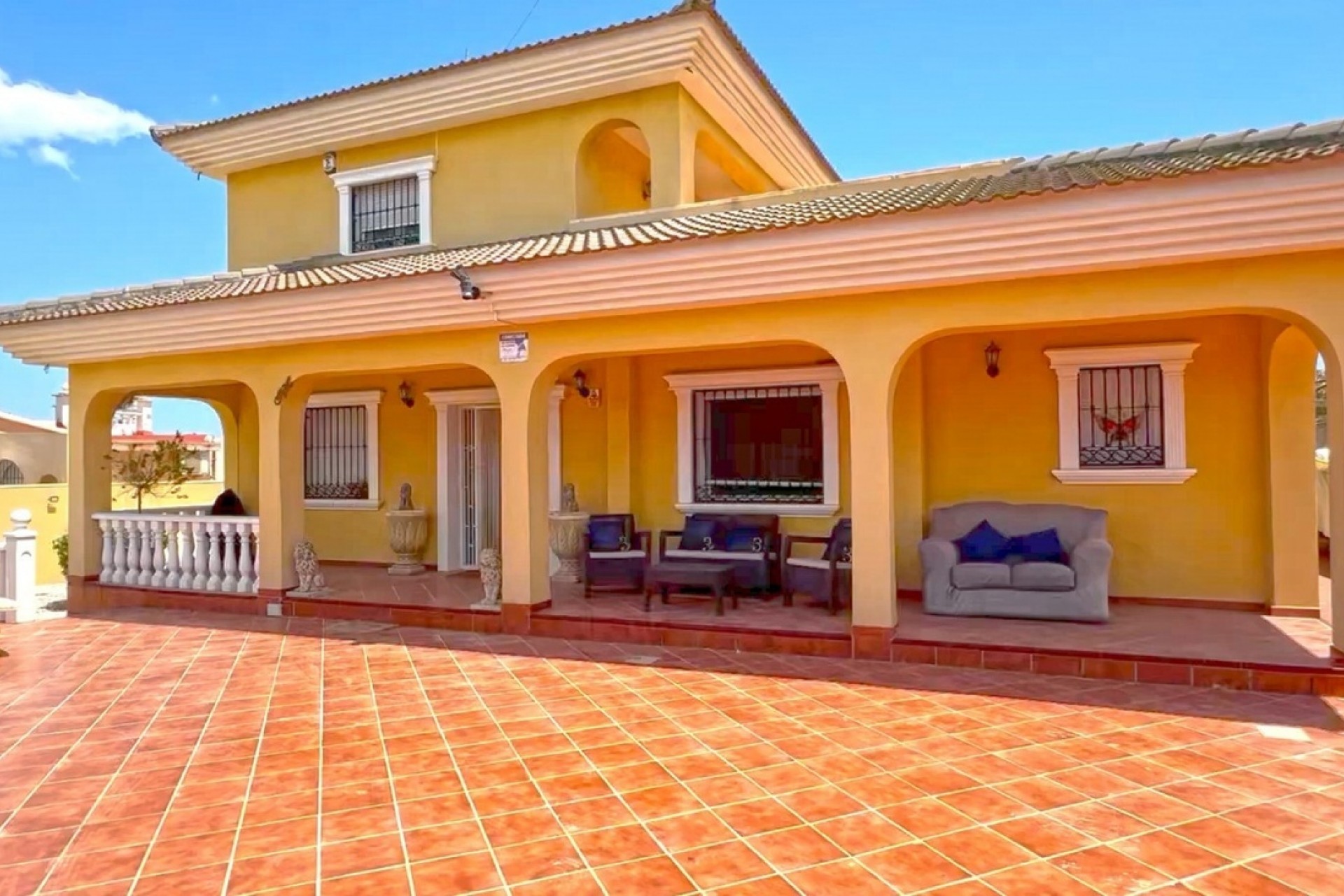 Reventa - Villa -
Torrevieja - Los Balcones